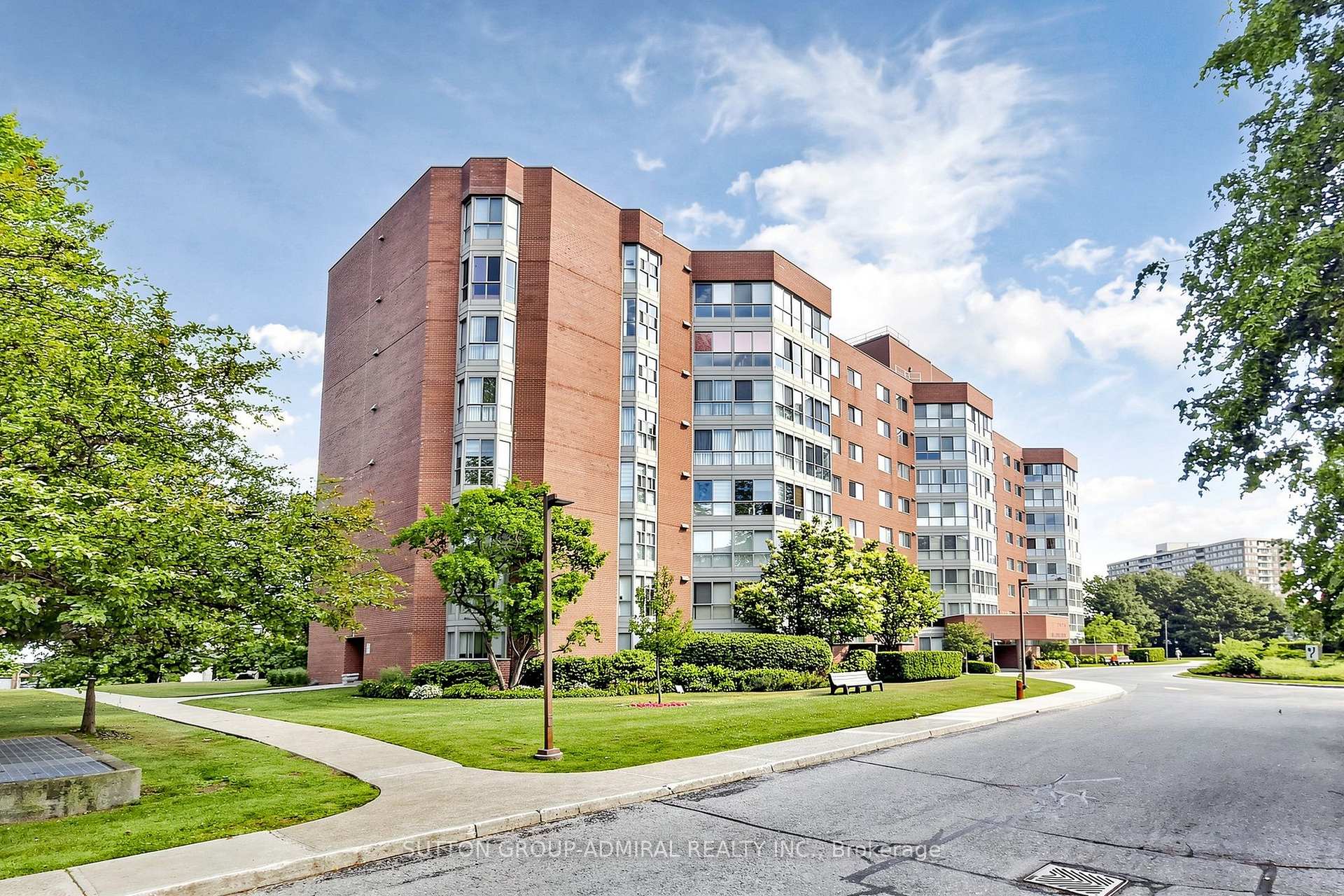 Photo 1 of Unit 208, 5 Weldrick Road W, Richmond Hill, North Richvale — HOMEH