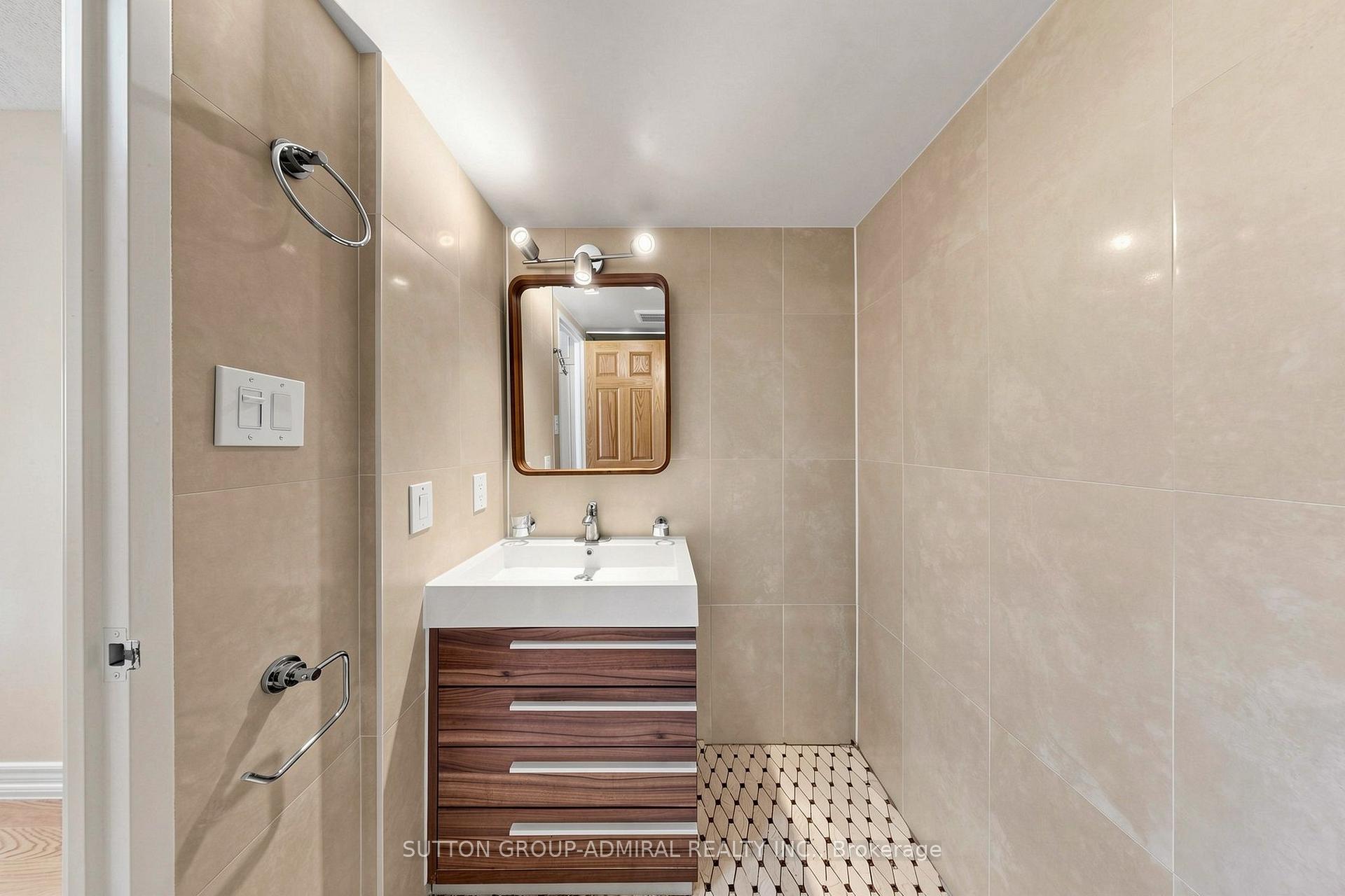 Photo 68 of Unit 208, 5 Weldrick Road W, Richmond Hill, North Richvale — HOMEH