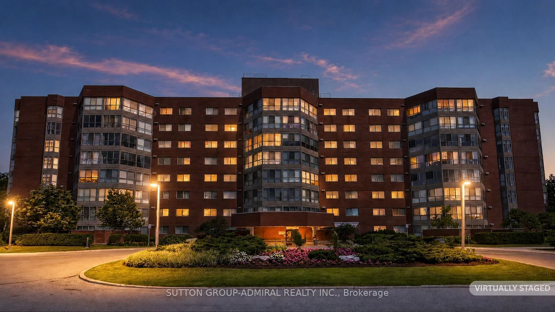 Photo 5 of Unit 208, 5 Weldrick Road W, Richmond Hill, North Richvale — HOMEH