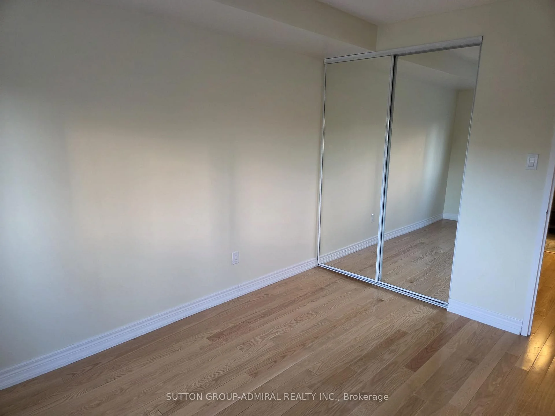 Photo 31 of Unit 208, 5 Weldrick Road W, Richmond Hill, North Richvale — HOMEH