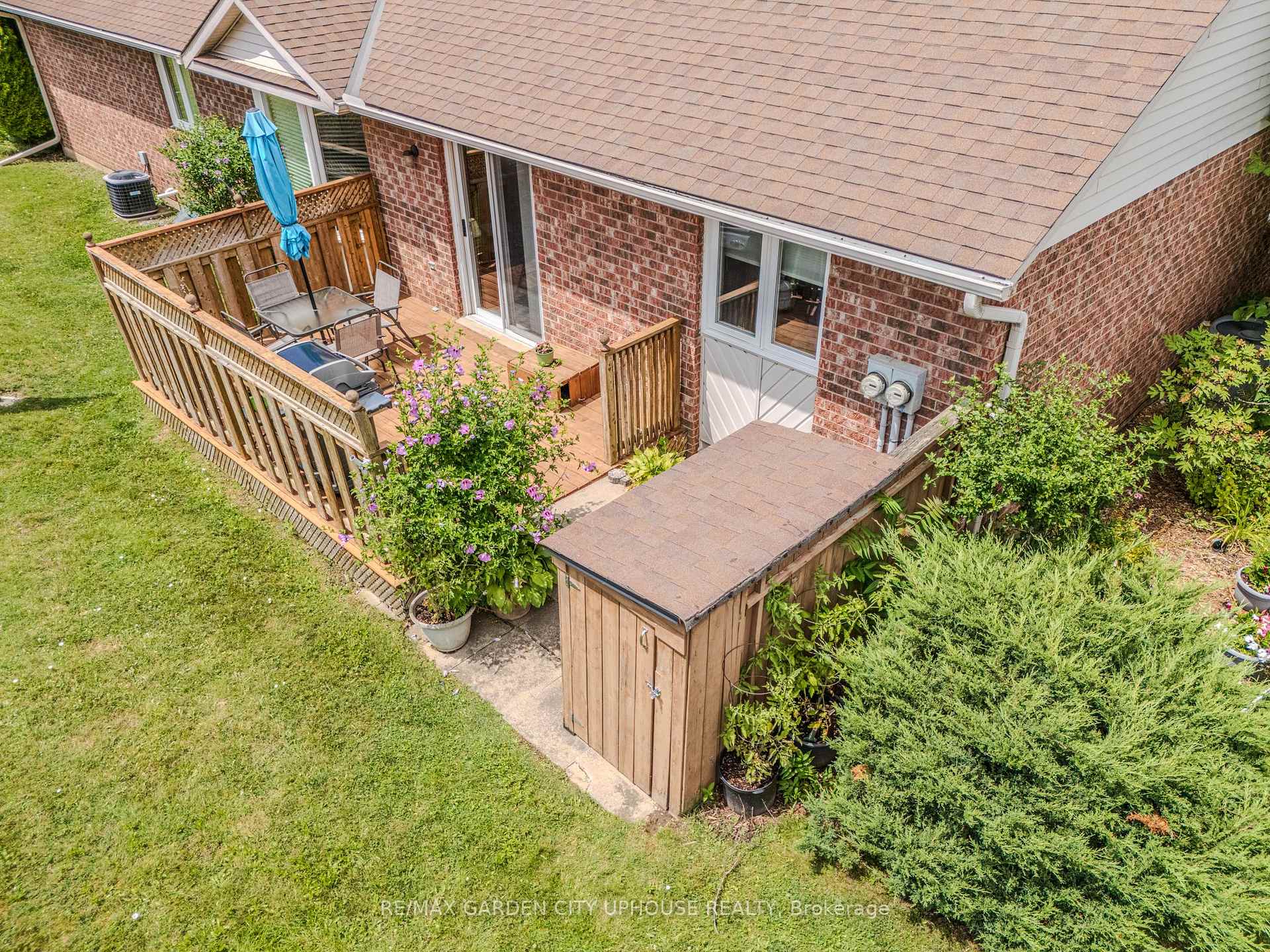 Photo 23 of 122 Bunting Road, St. Catharines, E. Chester — HOMEH