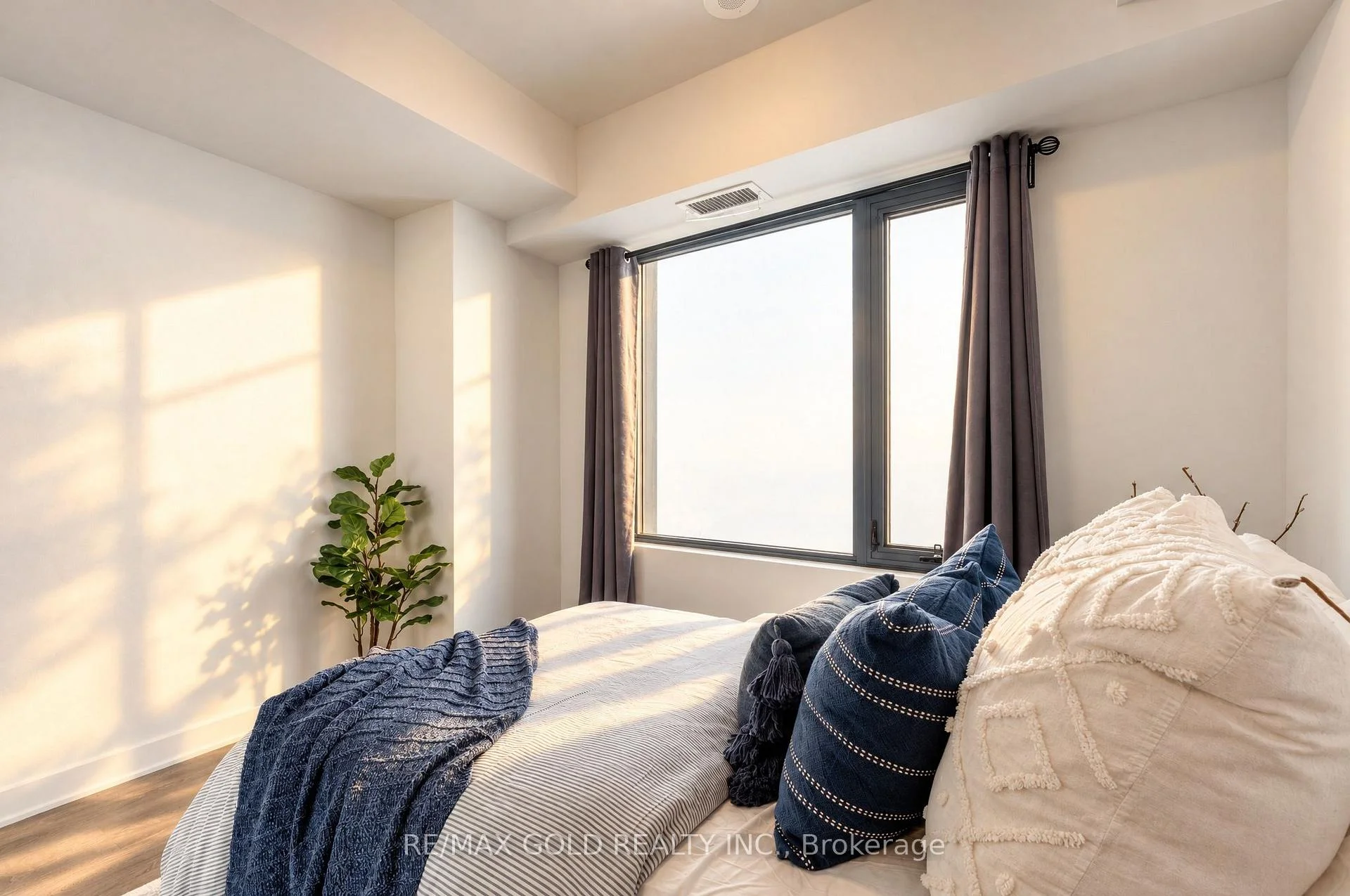 Photo 28 of Unit 2701, 2920 Highway 7, Vaughan, Concord — HOMEH