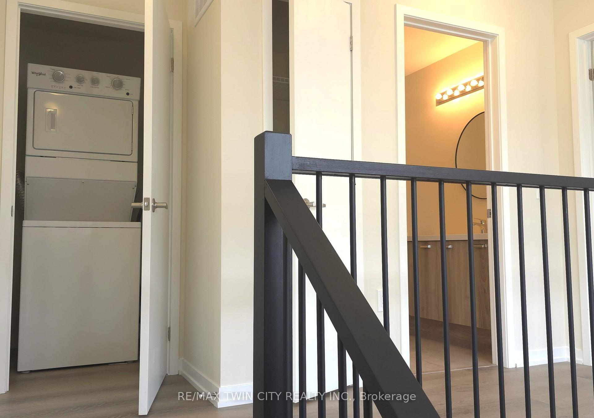 Photo 7 of 35 Moonstone Common, Cambridge, Preston Heights — HOMEH