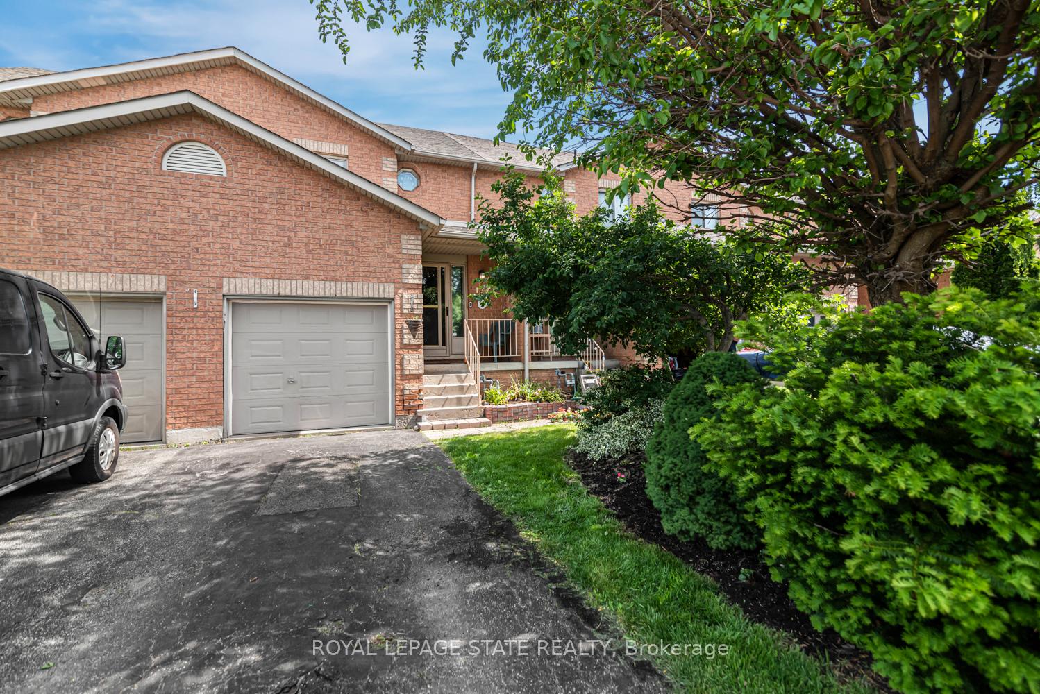 Photo 1 of 127 Terni Boulevard, Hamilton, Broughton — HOMEH