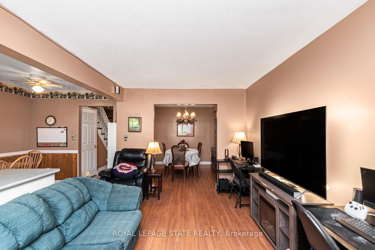 Photo 8 of 127 Terni Boulevard, Hamilton, Broughton — HOMEH