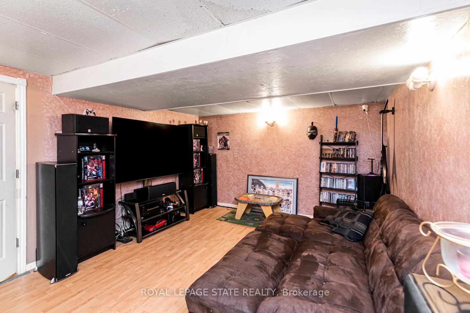 Photo 33 of 127 Terni Boulevard, Hamilton, Broughton — HOMEH