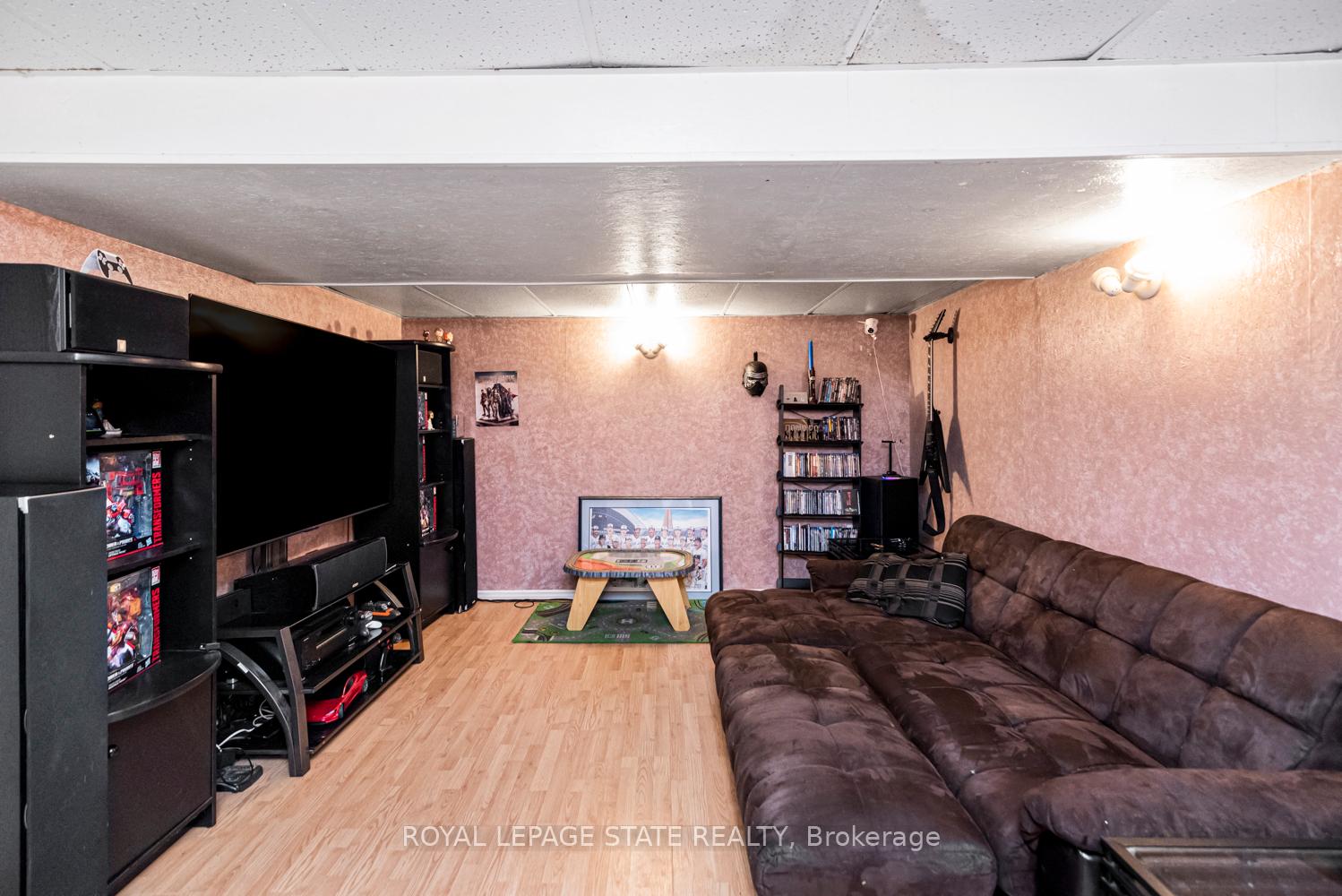 Photo 34 of 127 Terni Boulevard, Hamilton, Broughton — HOMEH