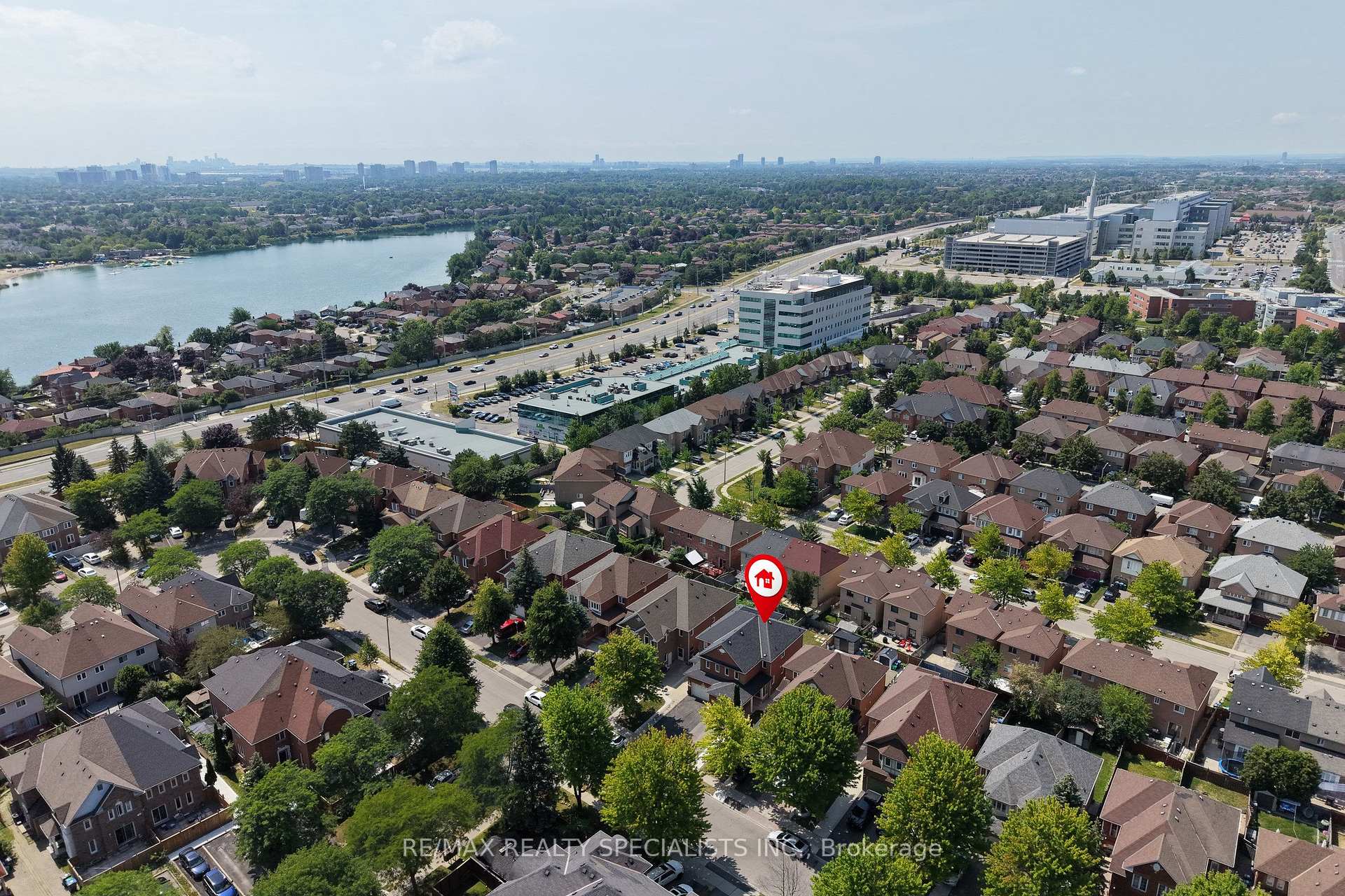Photo 9 of 45 Clover Bloom Road, Brampton, Sandringham-Wellington — HOMEH