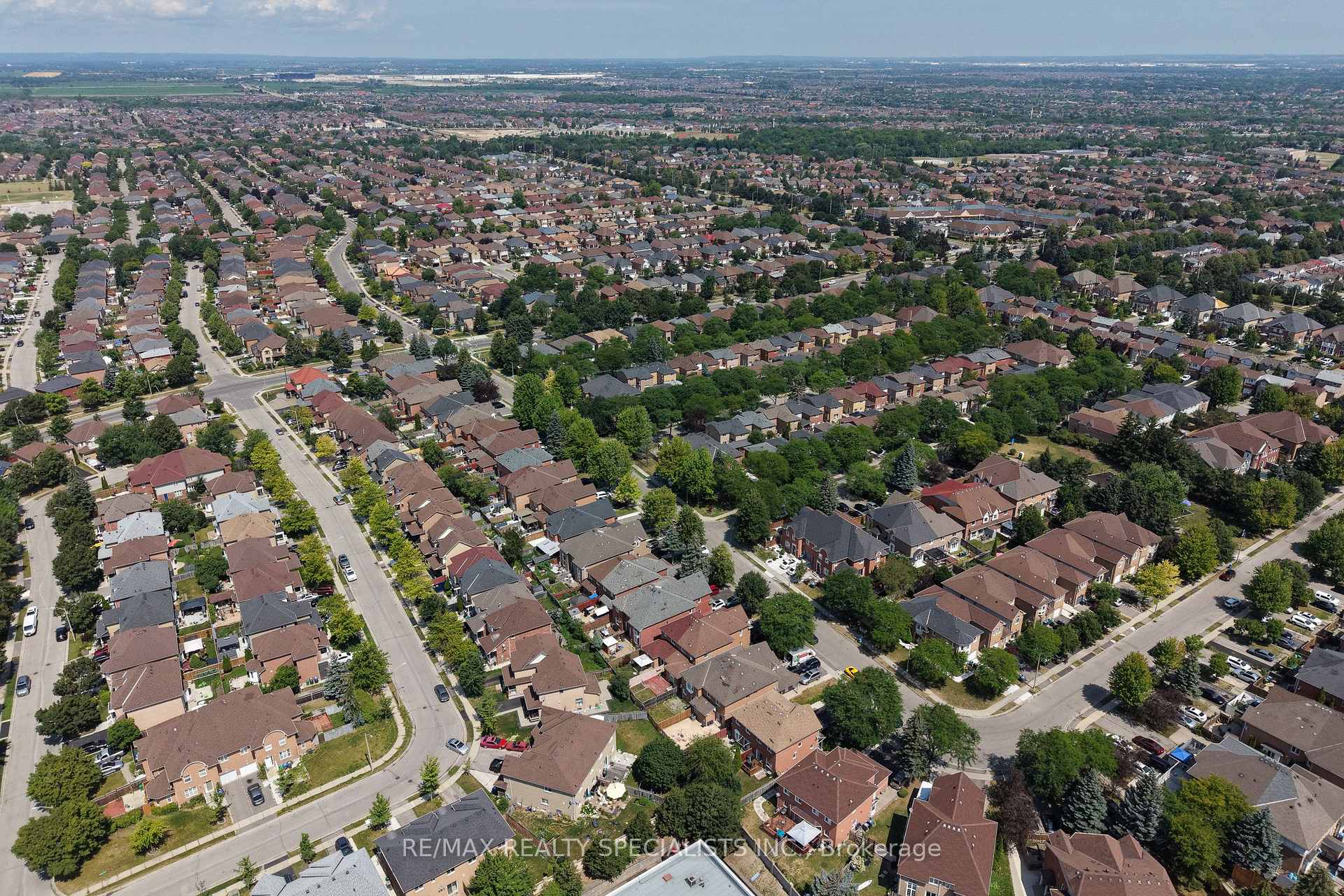 Photo 14 of 45 Clover Bloom Road, Brampton, Sandringham-Wellington — HOMEH