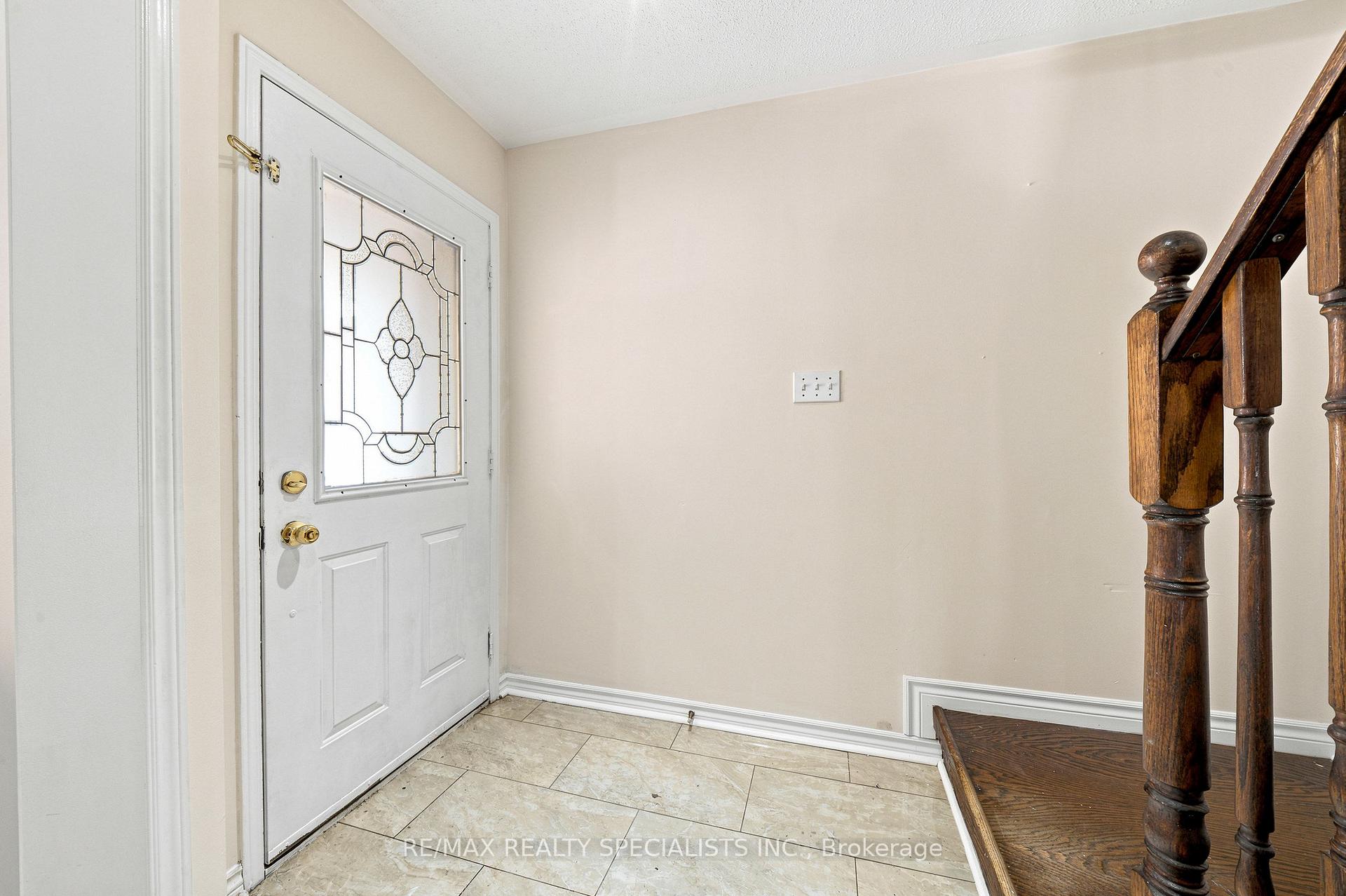 Photo 17 of 45 Clover Bloom Road, Brampton, Sandringham-Wellington — HOMEH