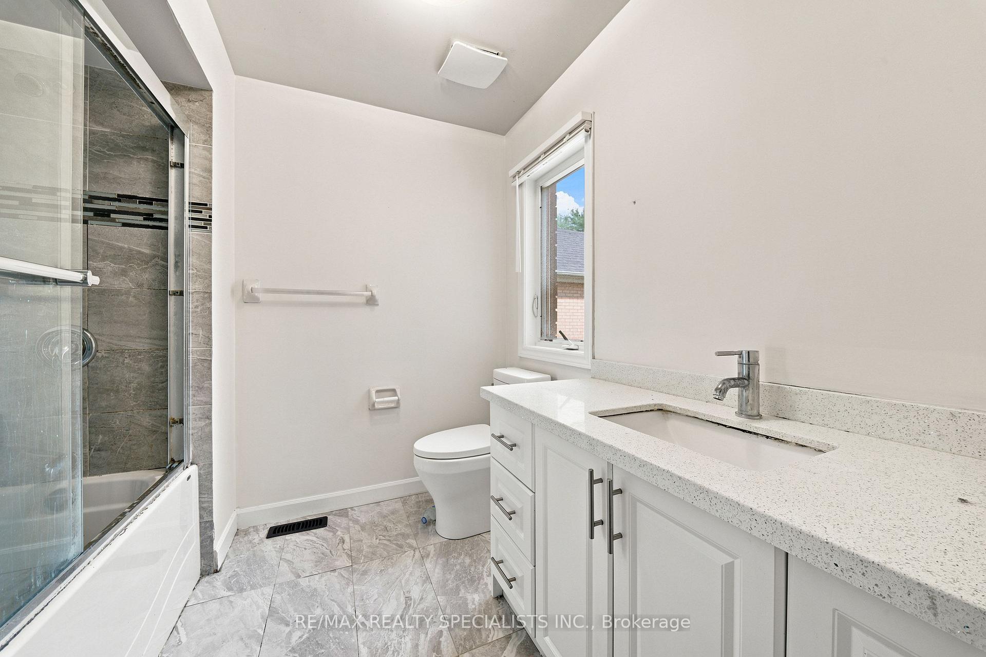 Photo 29 of 45 Clover Bloom Road, Brampton, Sandringham-Wellington — HOMEH
