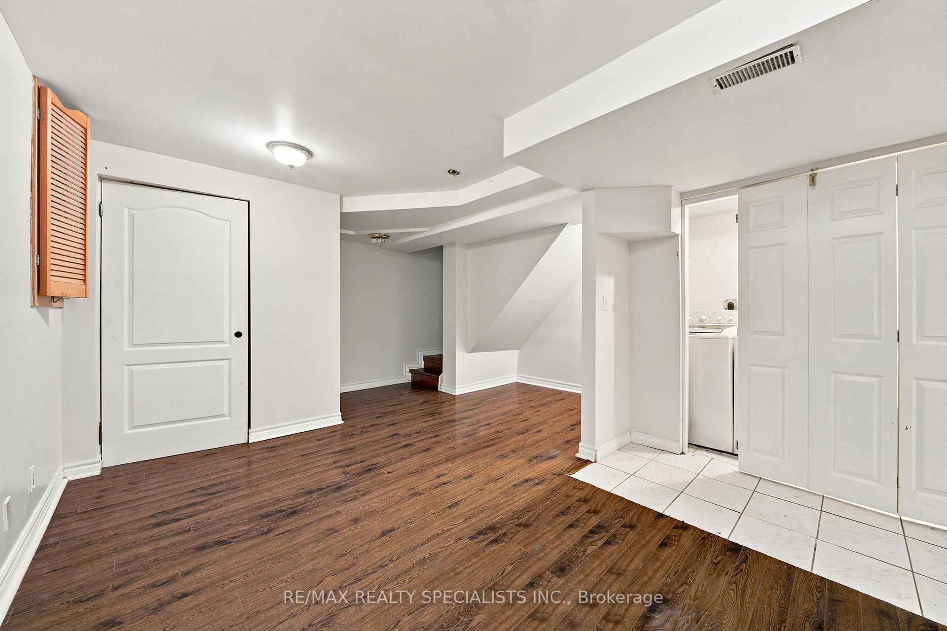 Photo 34 of 45 Clover Bloom Road, Brampton, Sandringham-Wellington — HOMEH