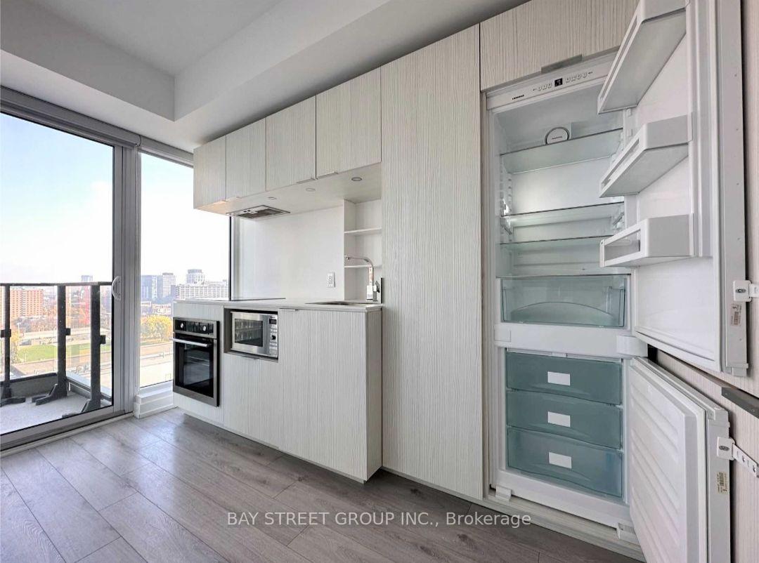 Photo 11 of 77 Shuter Street, Toronto, Church-Yonge Corridor — HOMEH