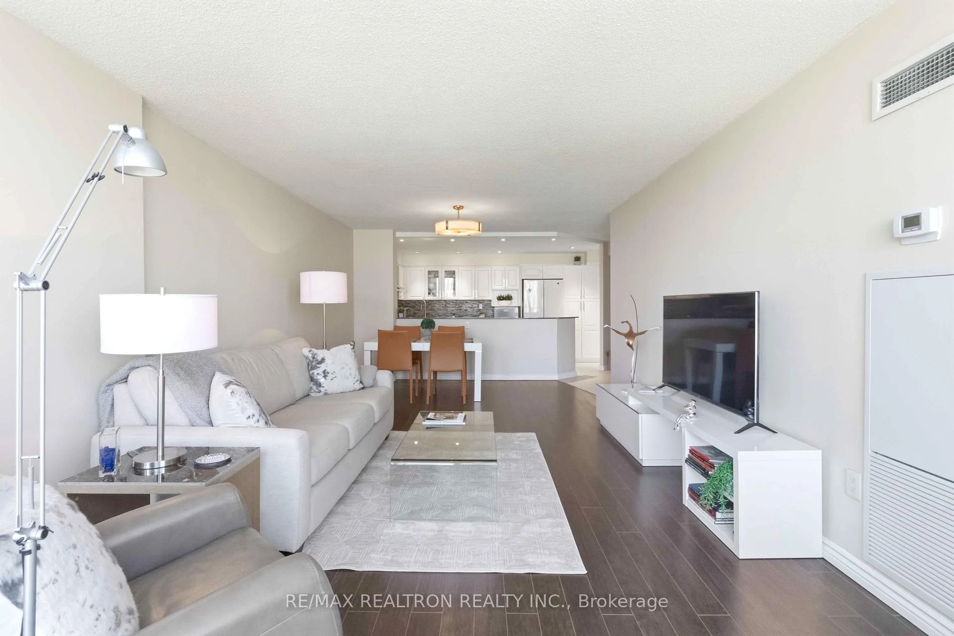 Photo 23 of Unit 812, 7420 Bathurst Street, Vaughan, Brownridge — HOMEH
