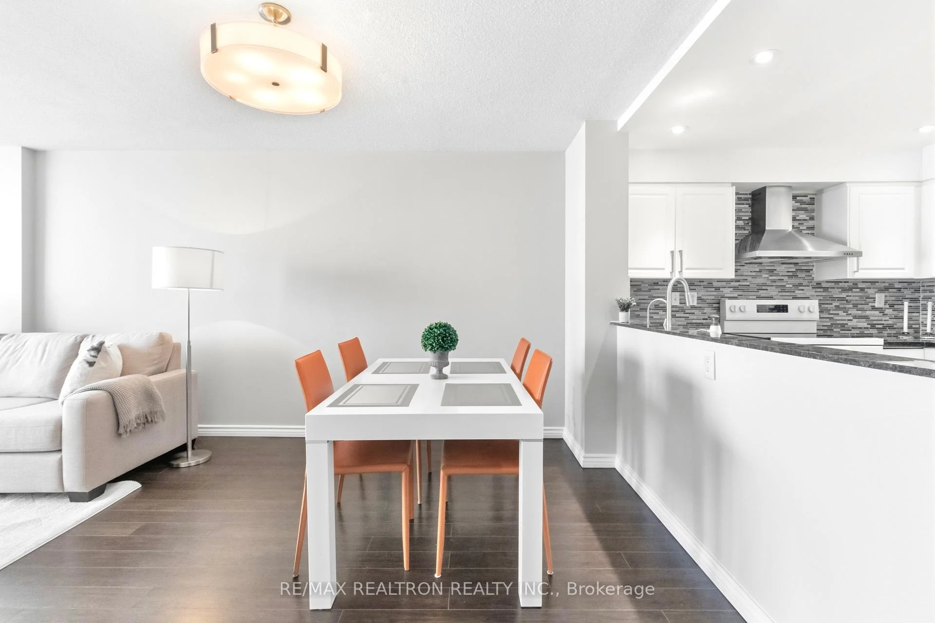 Photo 24 of Unit 812, 7420 Bathurst Street, Vaughan, Brownridge — HOMEH