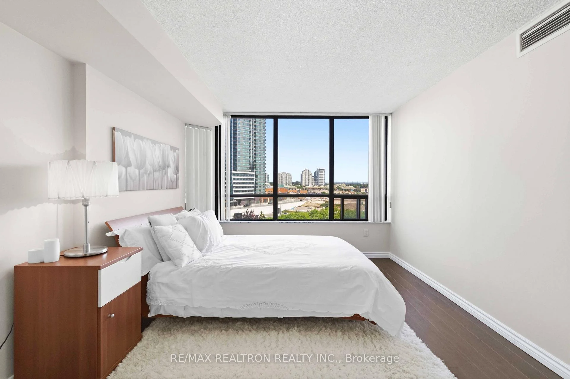 Photo 43 of Unit 812, 7420 Bathurst Street, Vaughan, Brownridge — HOMEH