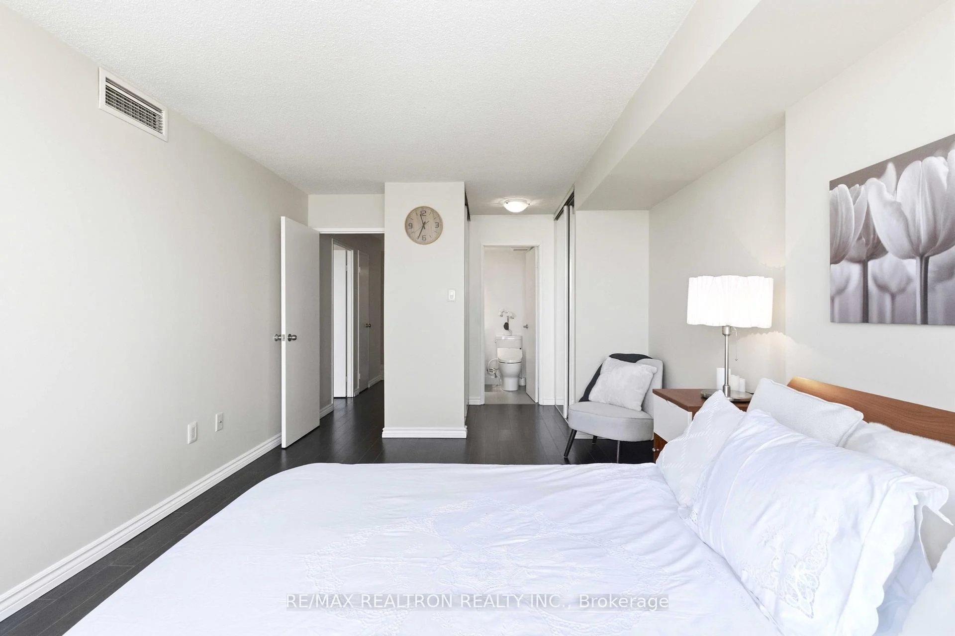 Photo 46 of Unit 812, 7420 Bathurst Street, Vaughan, Brownridge — HOMEH
