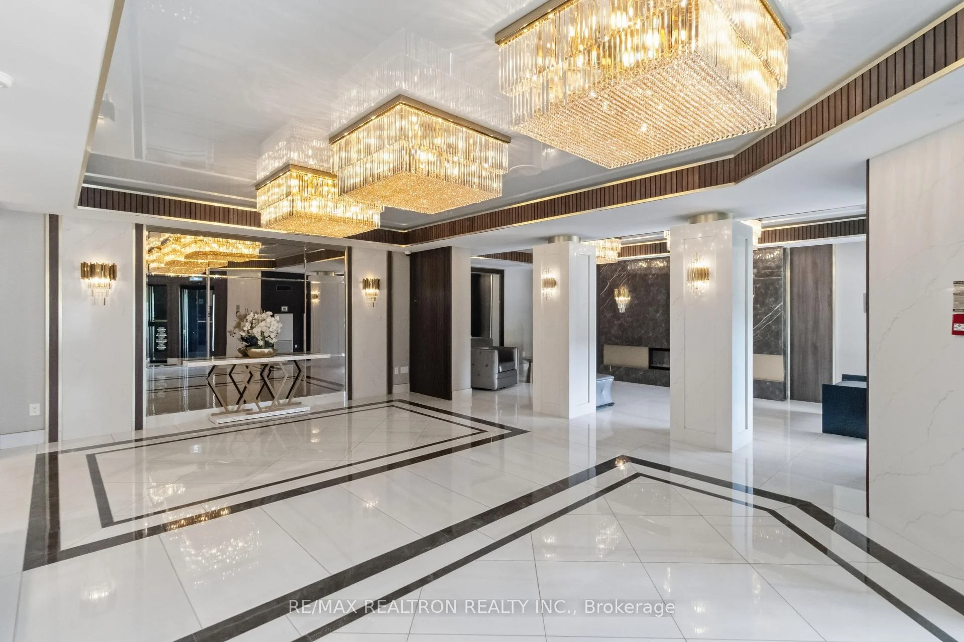 Photo 62 of Unit 812, 7420 Bathurst Street, Vaughan, Brownridge — HOMEH