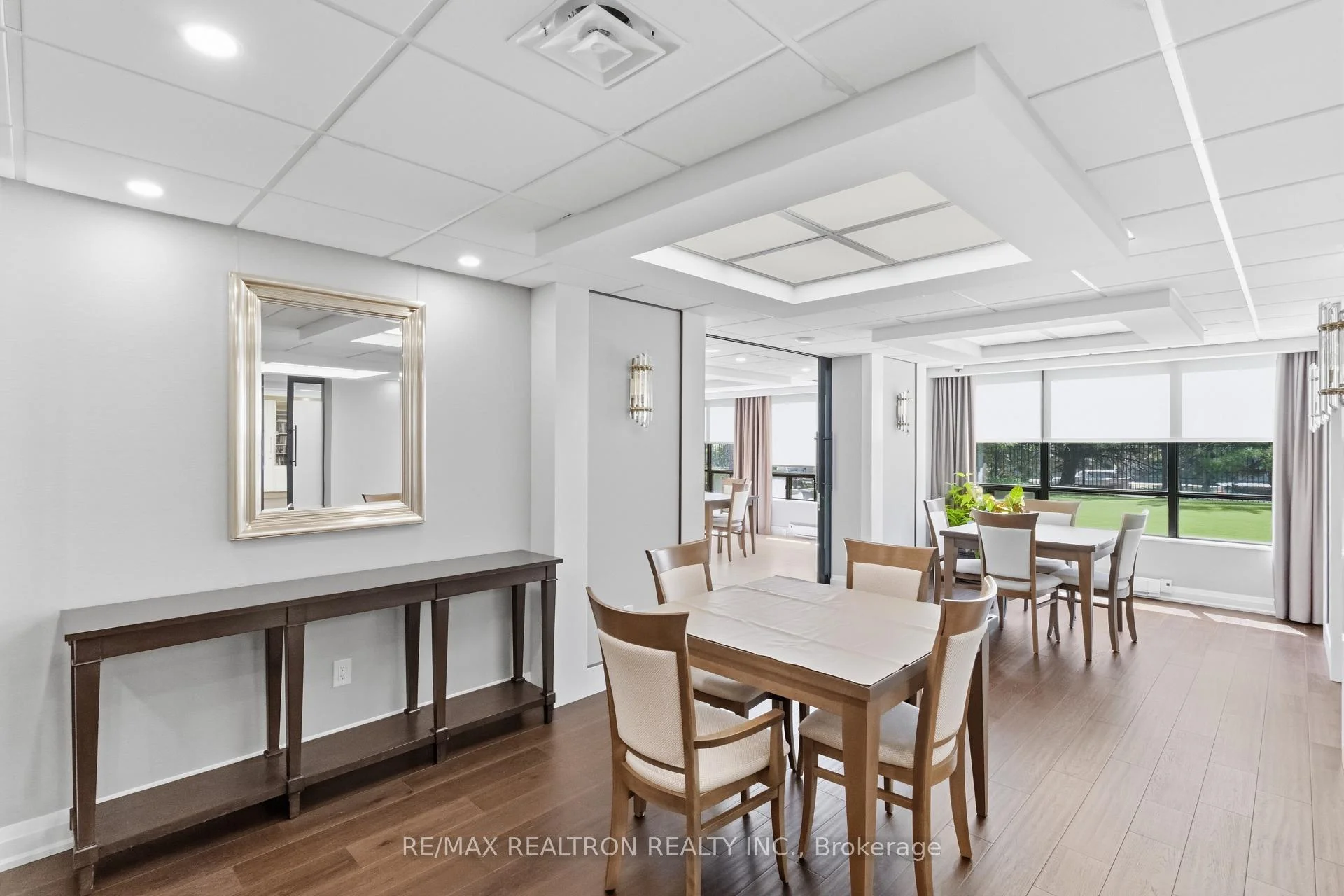 Photo 73 of Unit 812, 7420 Bathurst Street, Vaughan, Brownridge — HOMEH