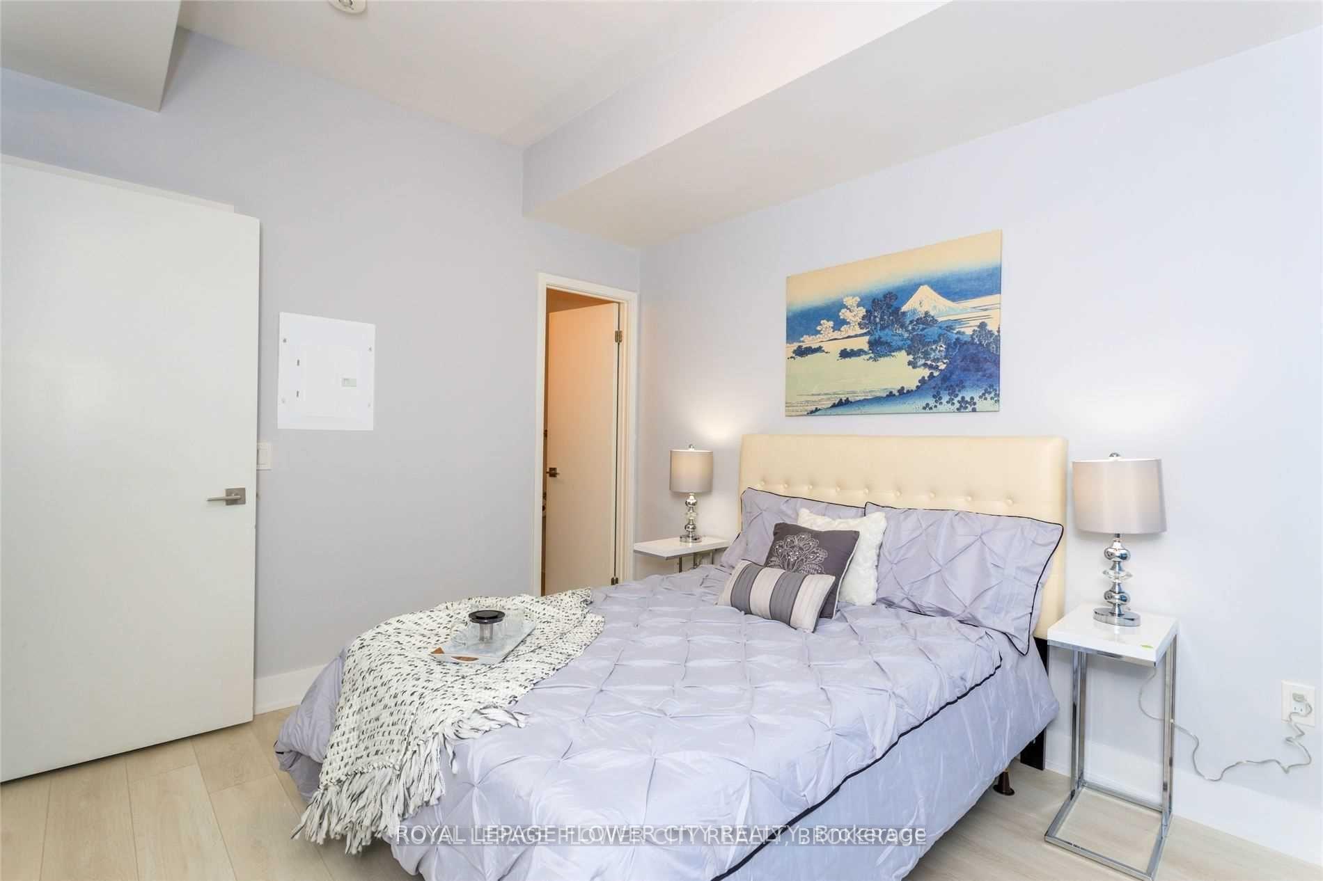 Photo 11 of Unit 910, 2908 Highway 7 Road, Vaughan, Concord — HOMEH