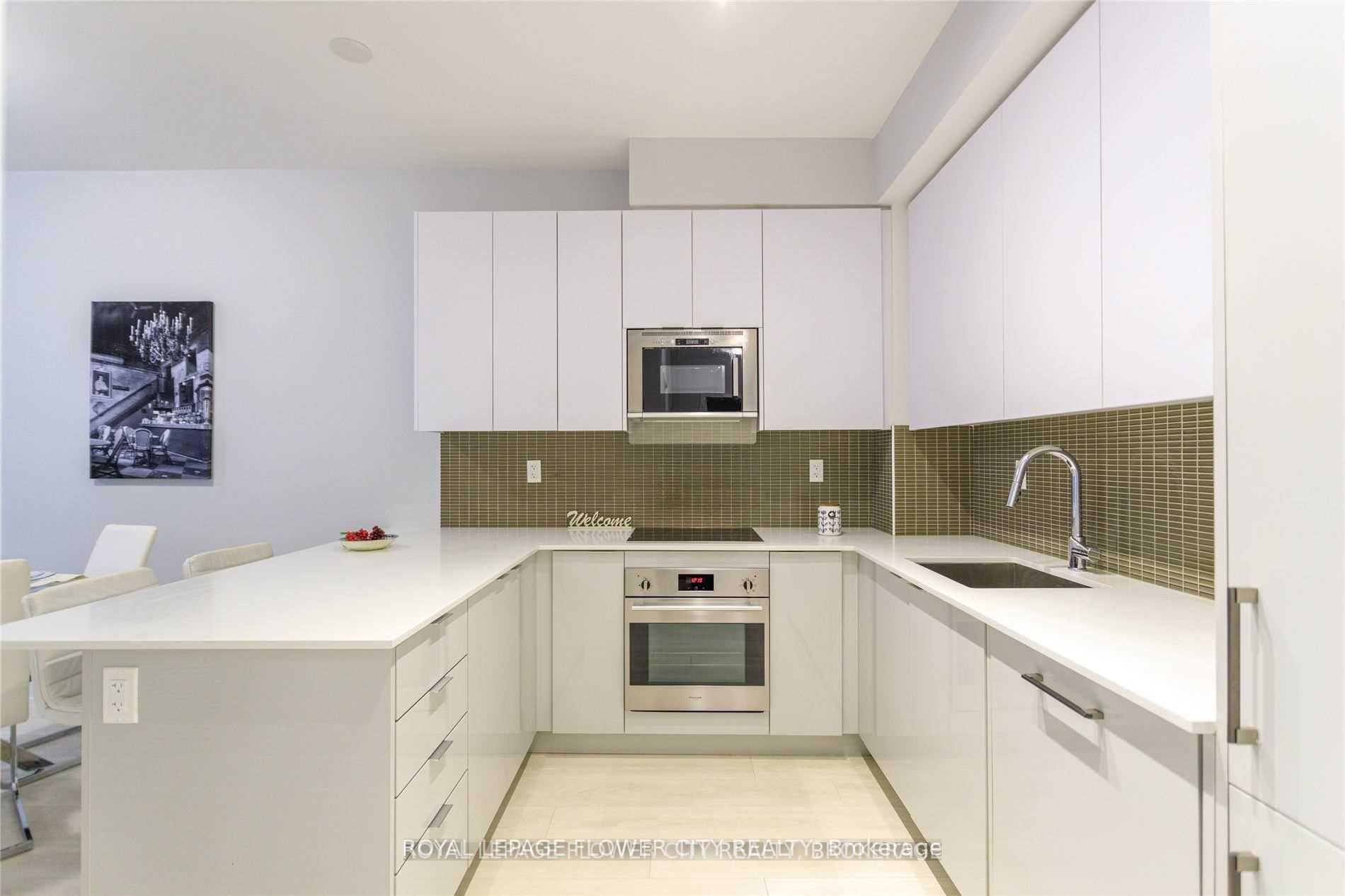 Photo 17 of Unit 910, 2908 Highway 7 Road, Vaughan, Concord — HOMEH