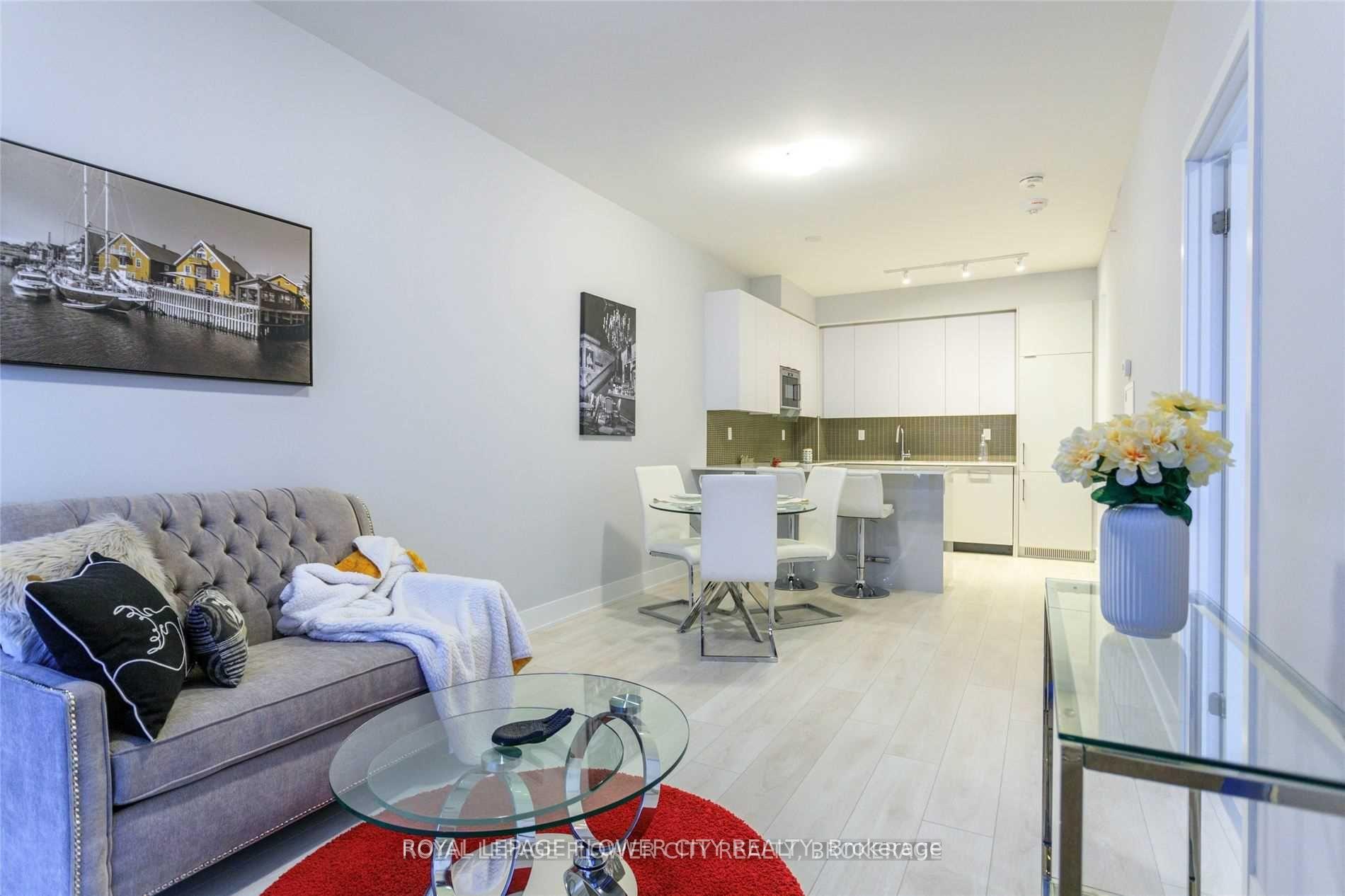 Photo 19 of Unit 910, 2908 Highway 7 Road, Vaughan, Concord — HOMEH