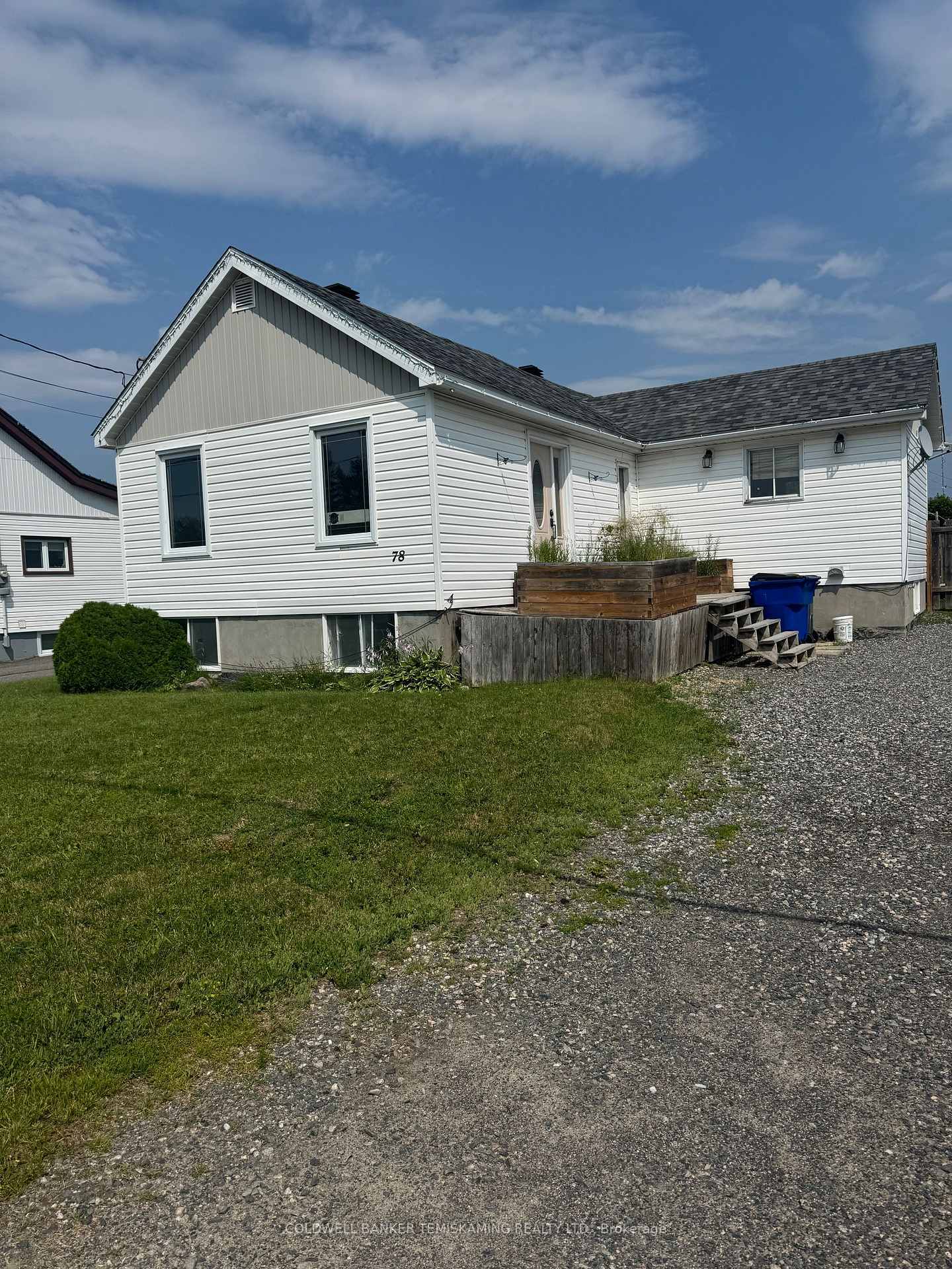 Photo 2 of 78 King Street, Temiskaming Shores, Haileybury — HOMEH