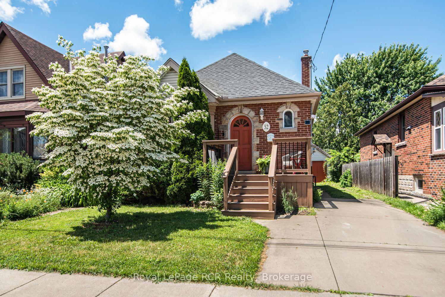 Photo 2 of 52 Cameron Avenue S, Hamilton, Bartonville — HOMEH