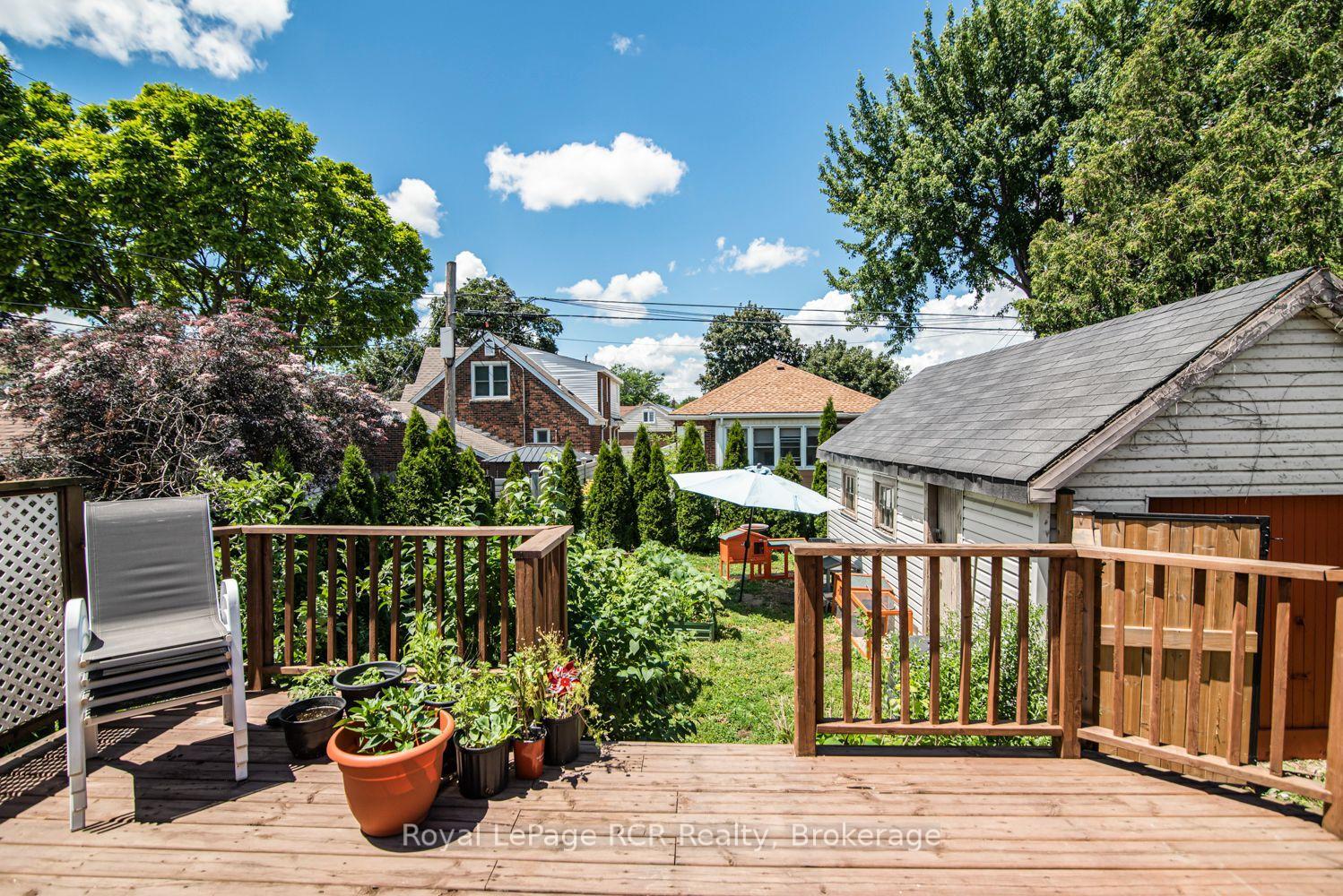 Photo 41 of 52 Cameron Avenue S, Hamilton, Bartonville — HOMEH