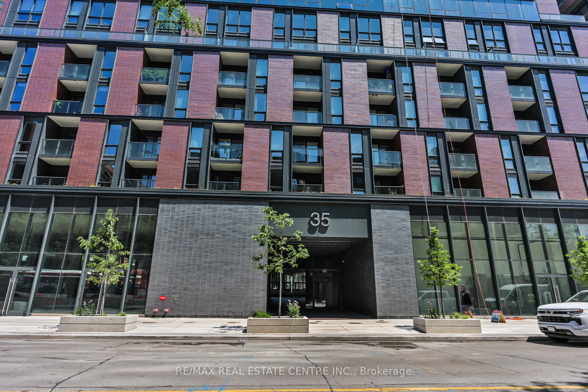 Photo 1 of 35 Parliament Street, Toronto, Waterfront Communities — HOMEH