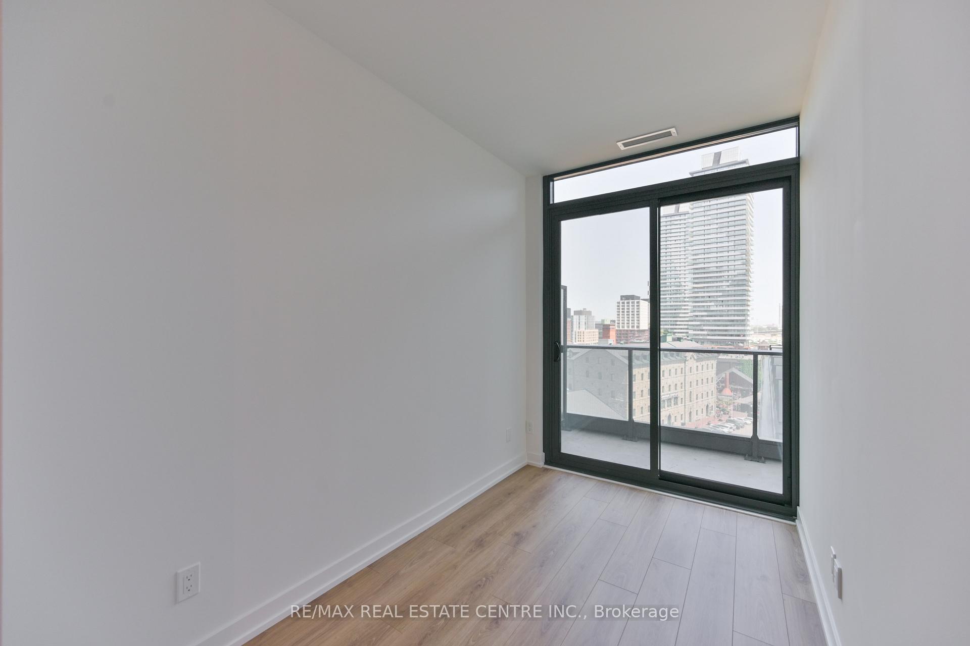 Photo 11 of 35 Parliament Street, Toronto, Waterfront Communities — HOMEH