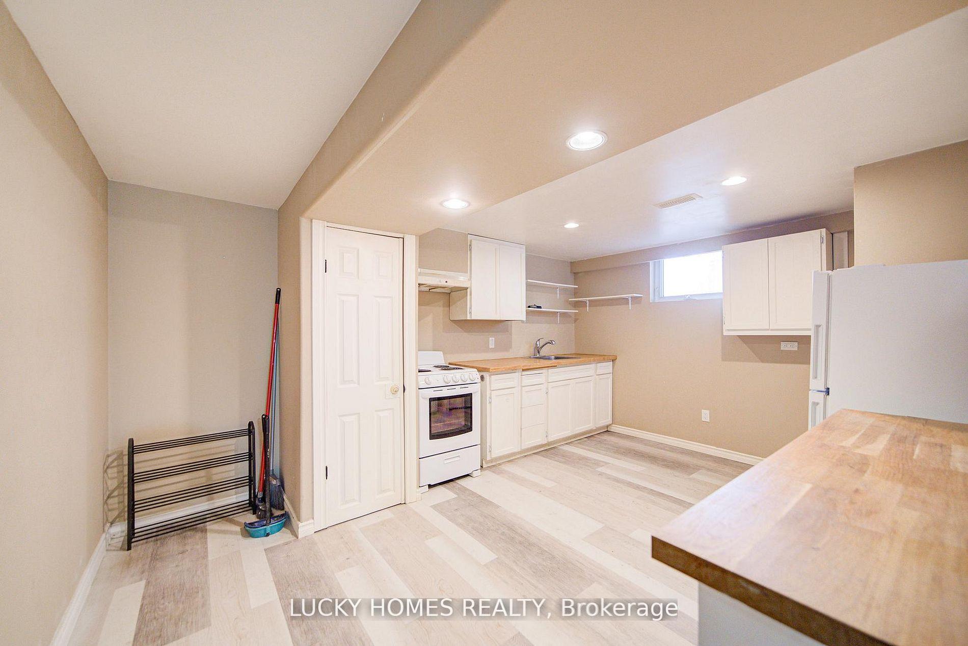 Photo 51 of 711 Otonabee Drive, Peterborough, Ashburnham Ward 4 — HOMEH