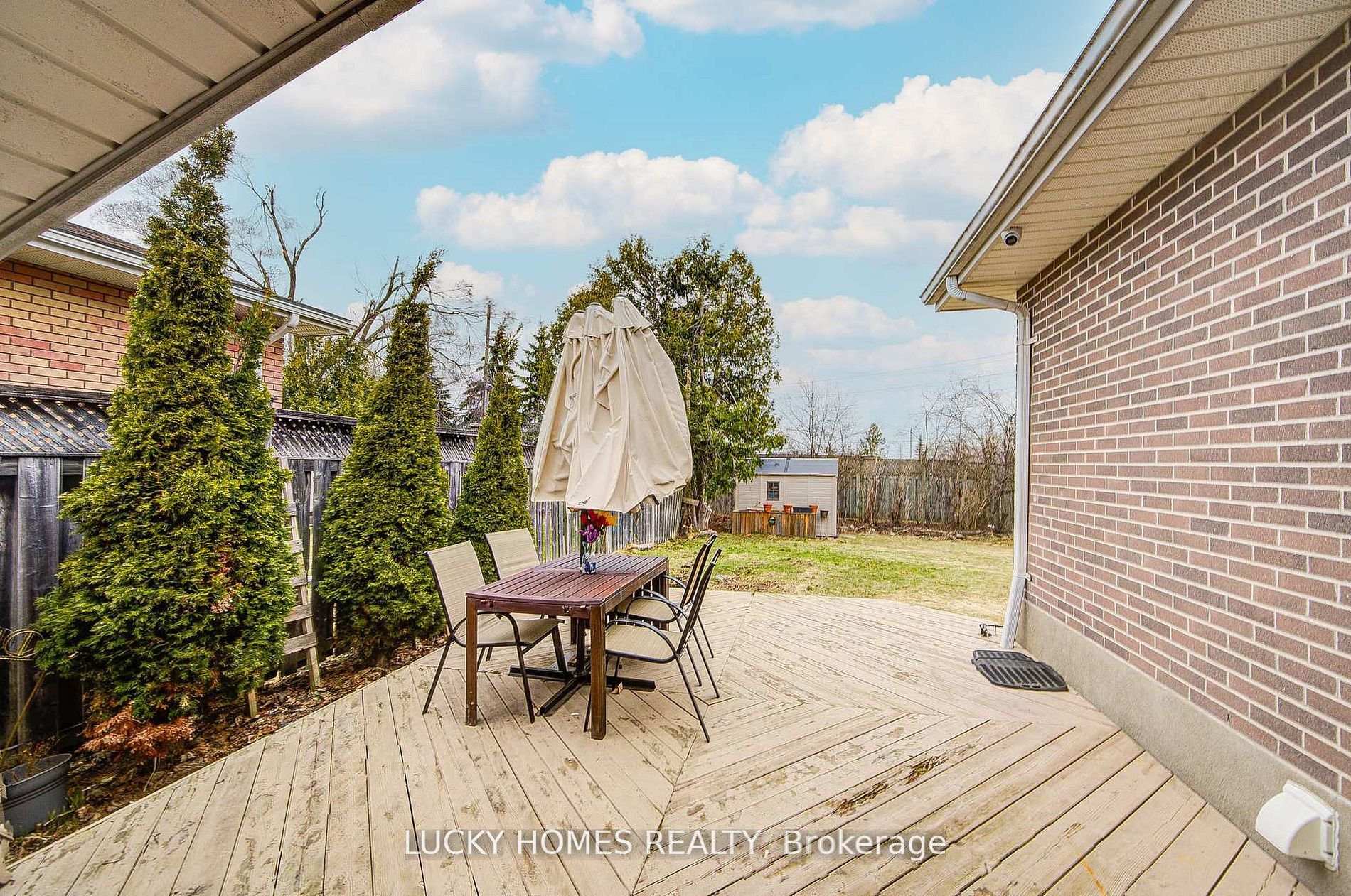 Photo 77 of 711 Otonabee Drive, Peterborough, Ashburnham Ward 4 — HOMEH