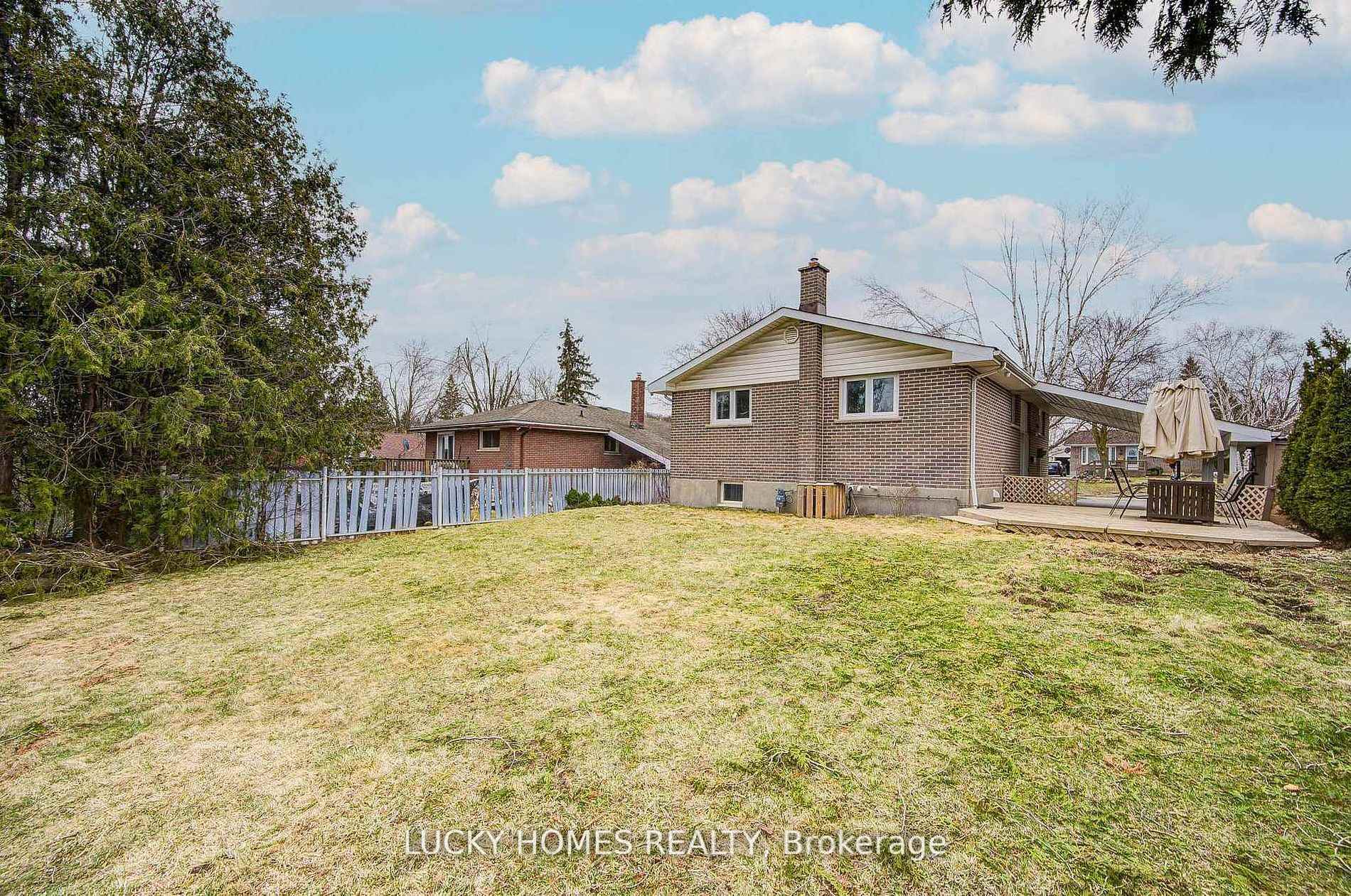 Photo 87 of 711 Otonabee Drive, Peterborough, Ashburnham Ward 4 — HOMEH