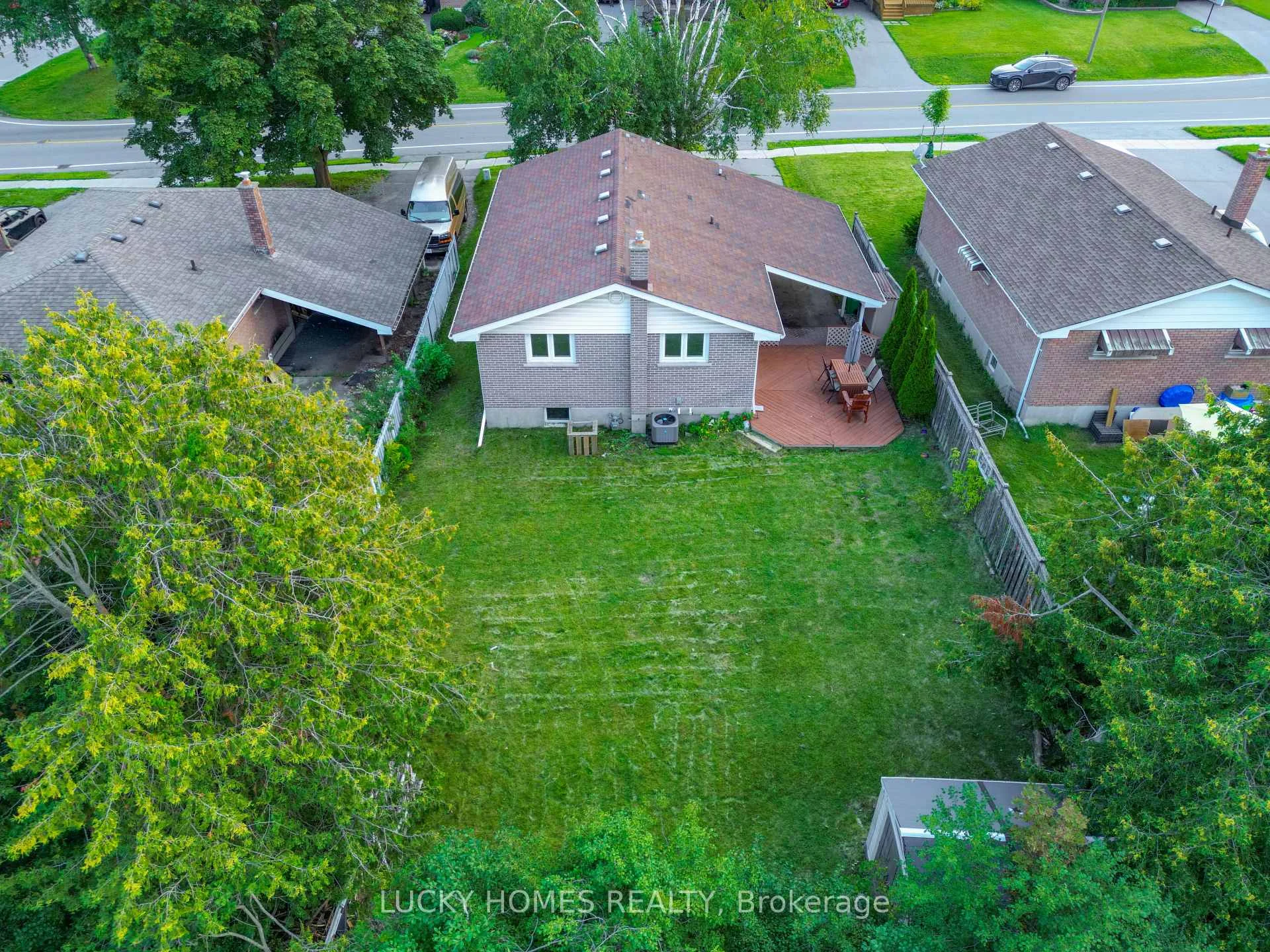 Photo 4 of 711 Otonabee Drive, Peterborough, Ashburnham Ward 4 — HOMEH