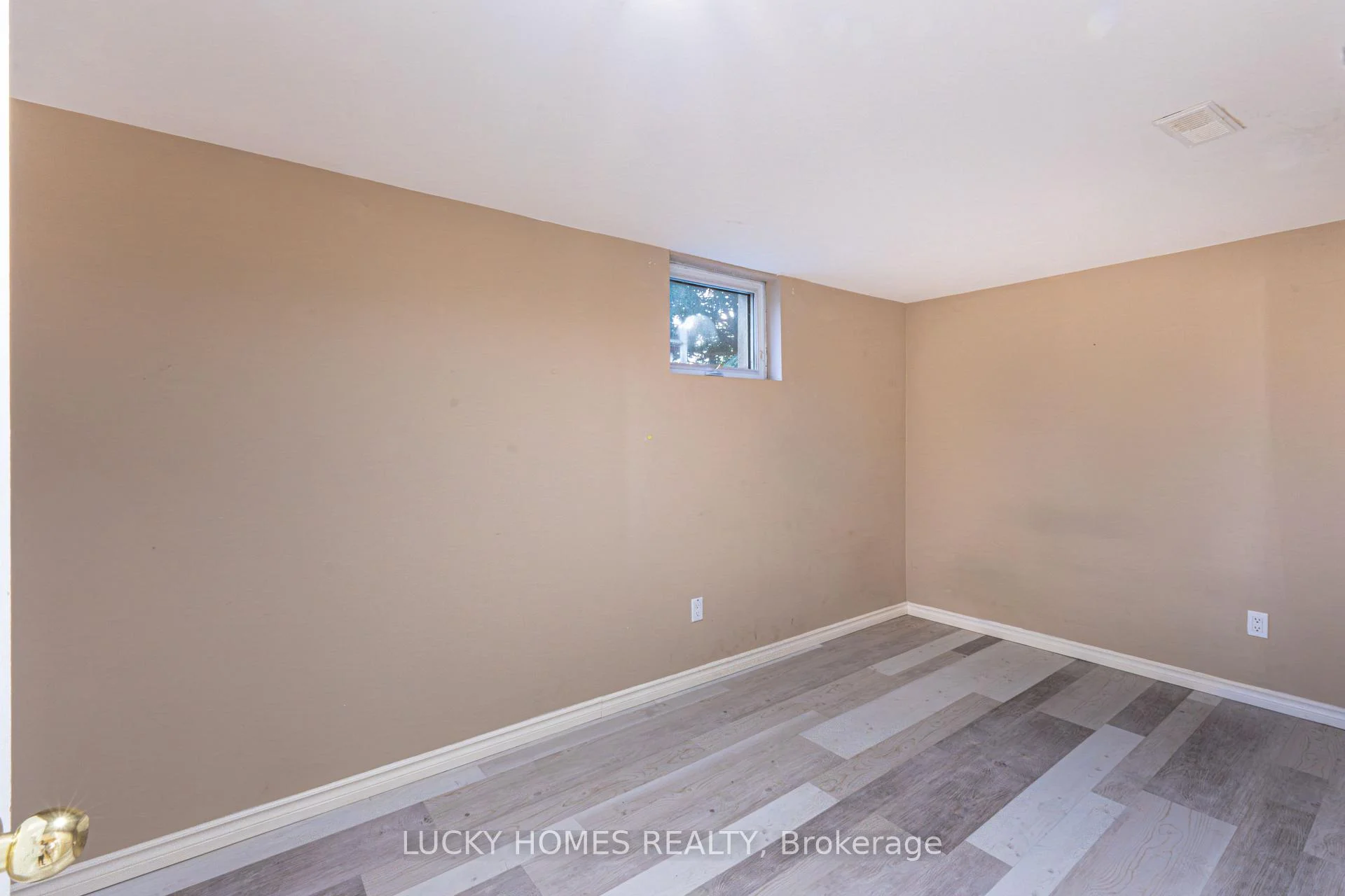 Photo 42 of 711 Otonabee Drive, Peterborough, Ashburnham Ward 4 — HOMEH