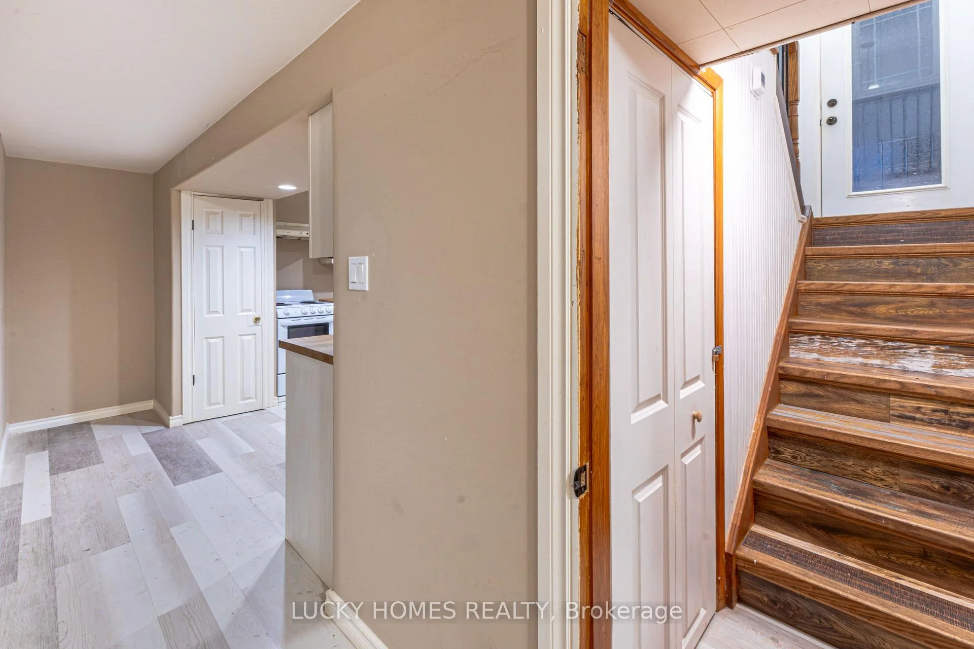 Photo 50 of 711 Otonabee Drive, Peterborough, Ashburnham Ward 4 — HOMEH