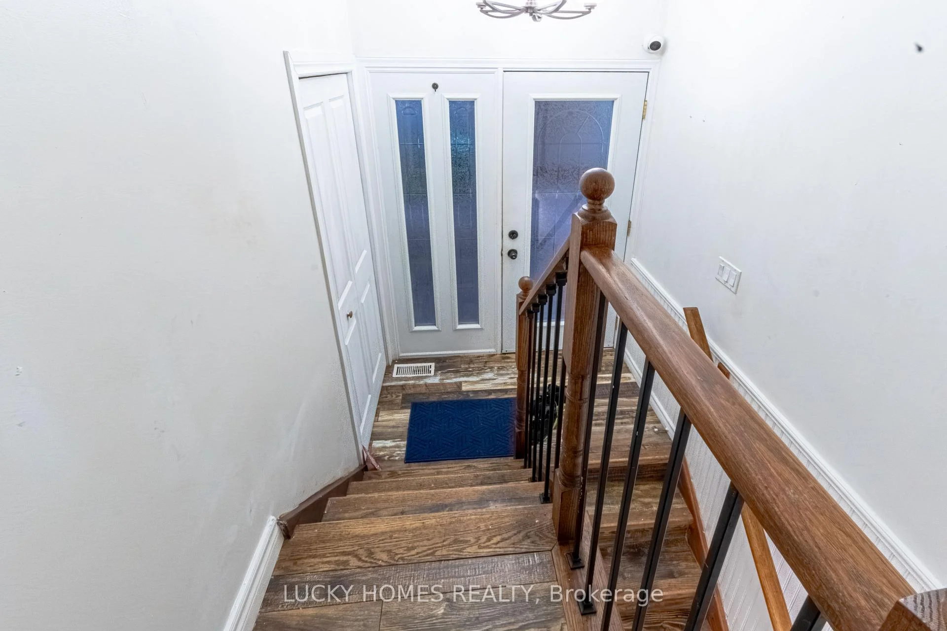 Photo 80 of 711 Otonabee Drive, Peterborough, Ashburnham Ward 4 — HOMEH