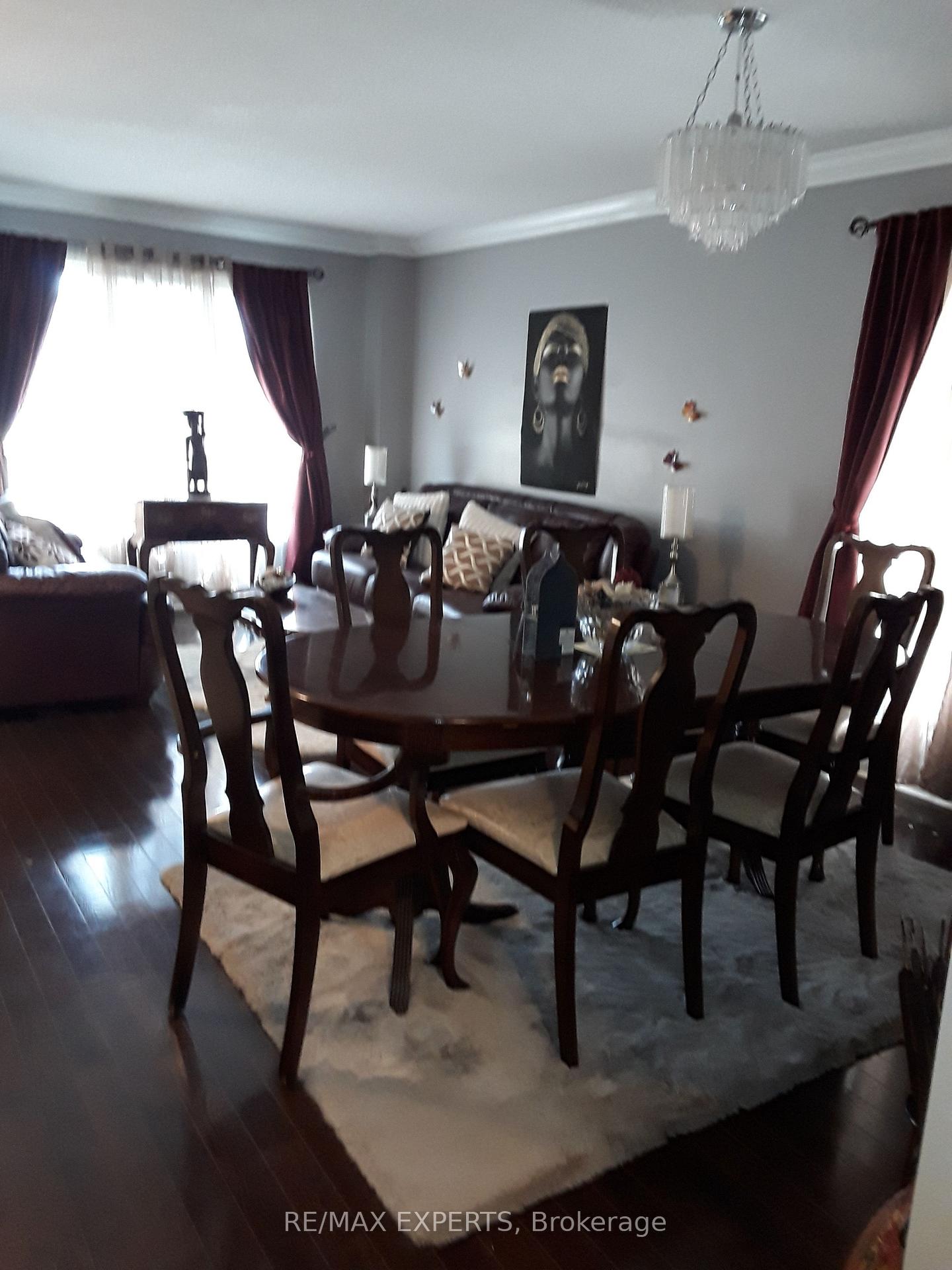 Photo 3 of 2328 Bur Oak Avenue, Markham, Greensborough — HOMEH