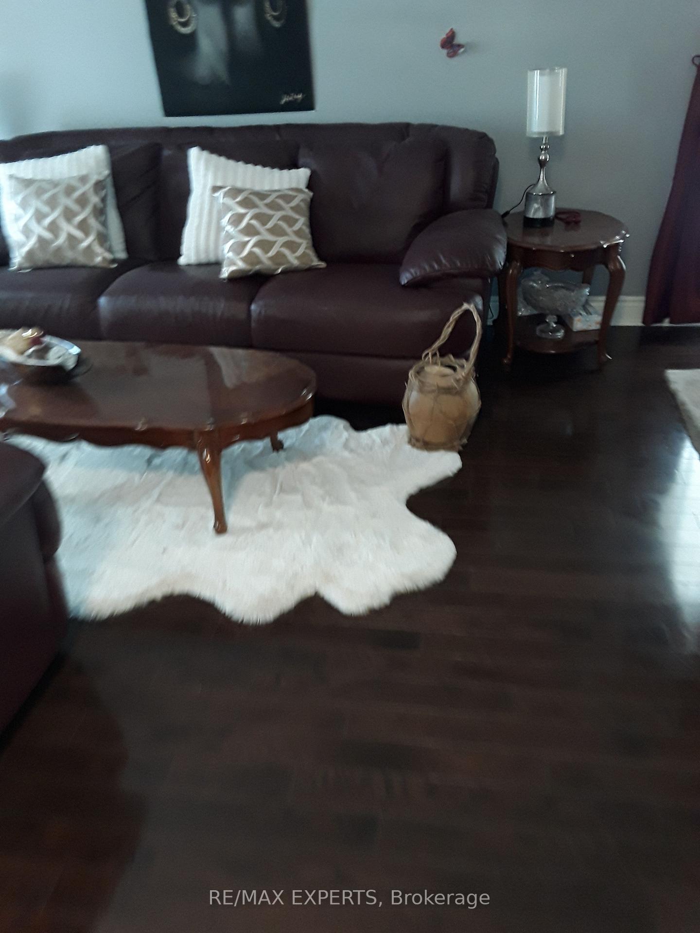 Photo 7 of 2328 Bur Oak Avenue, Markham, Greensborough — HOMEH