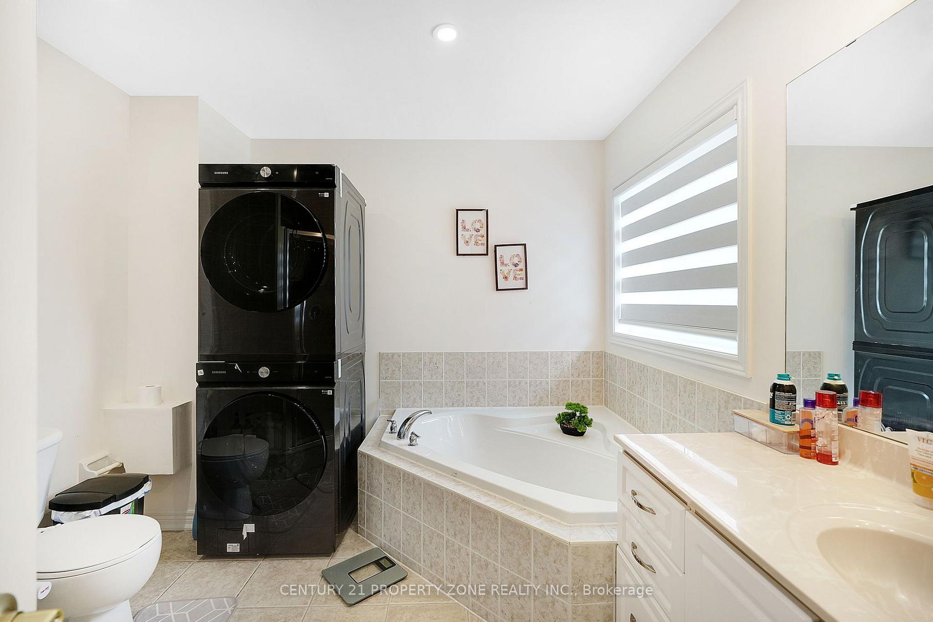 Photo 12 of 25 Clearjoy Street, Brampton, Madoc — HOMEH