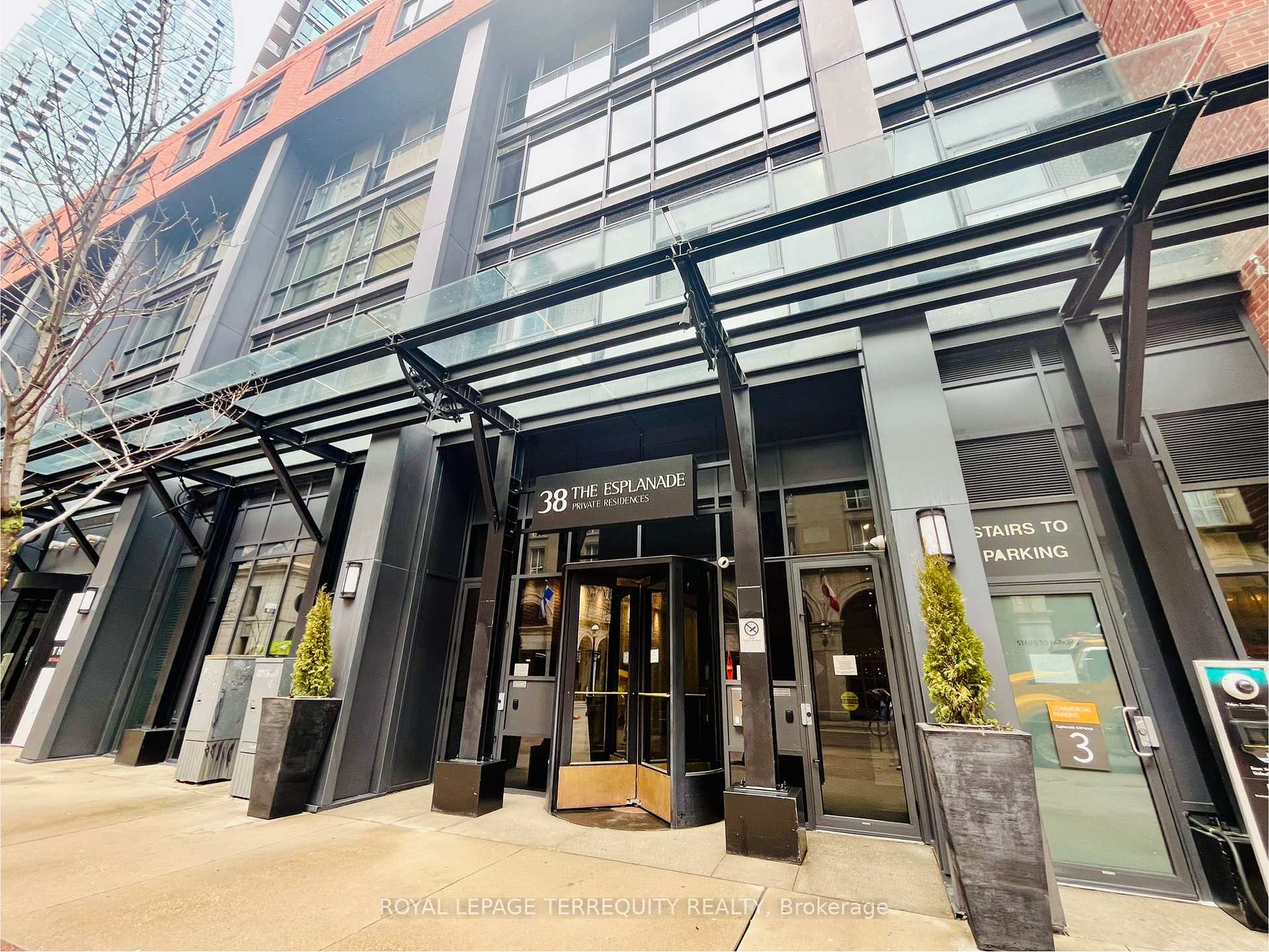 Photo 1 of Unit 514, 38 The Esplanade, Toronto, Waterfront Communities — HOMEH