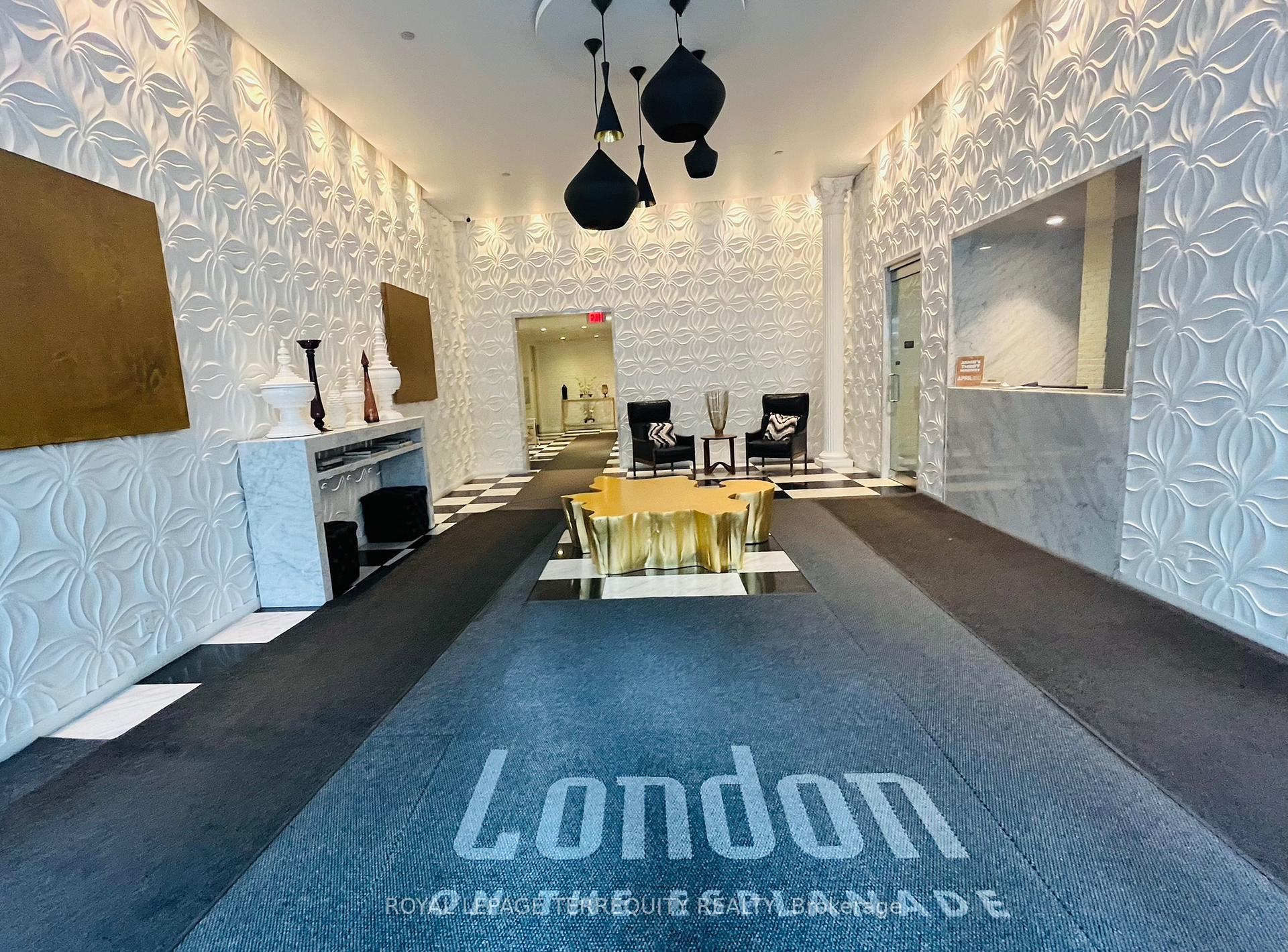 Photo 2 of Unit 514, 38 The Esplanade, Toronto, Waterfront Communities — HOMEH