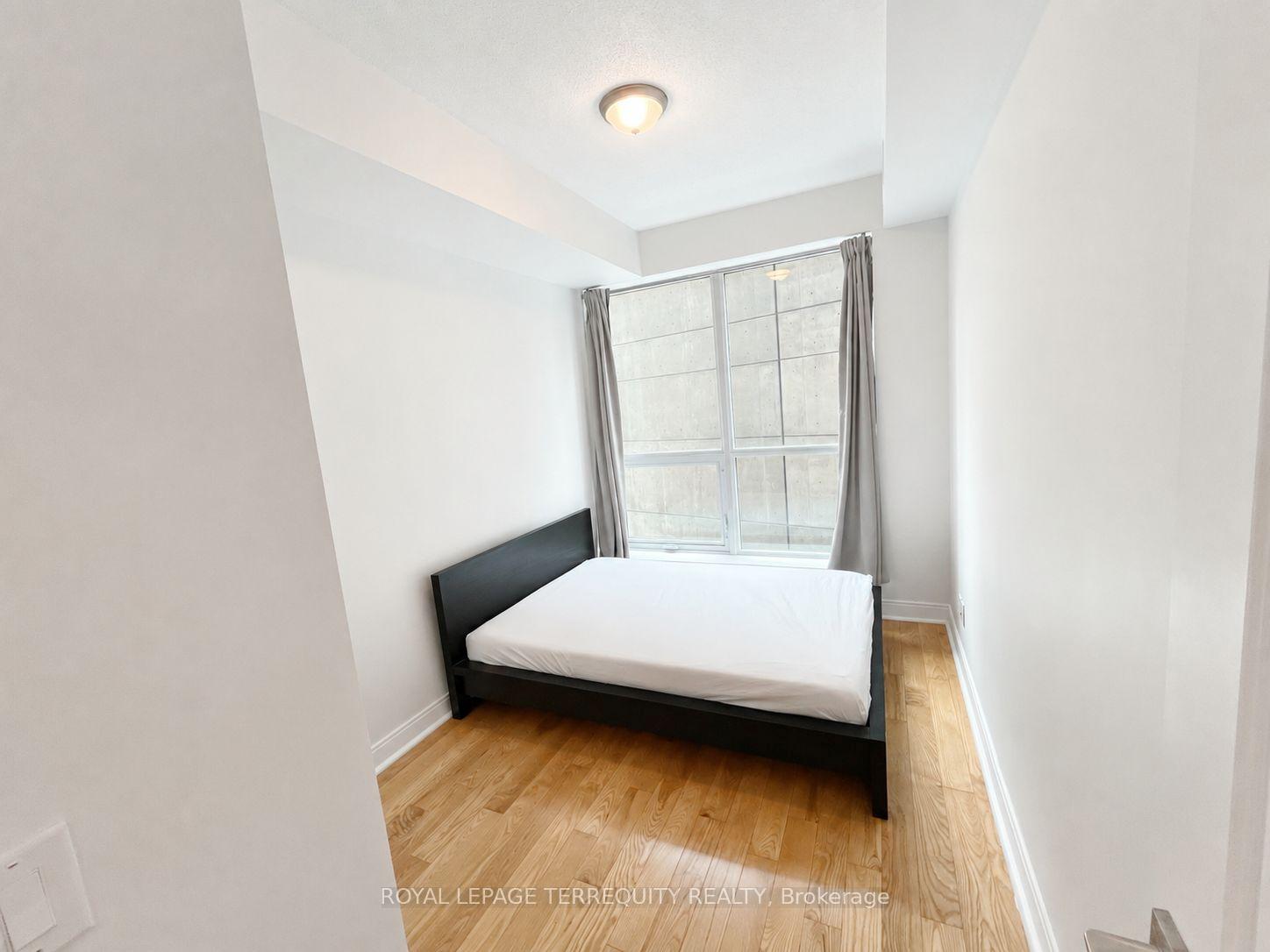 Photo 10 of Unit 514, 38 The Esplanade, Toronto, Waterfront Communities — HOMEH