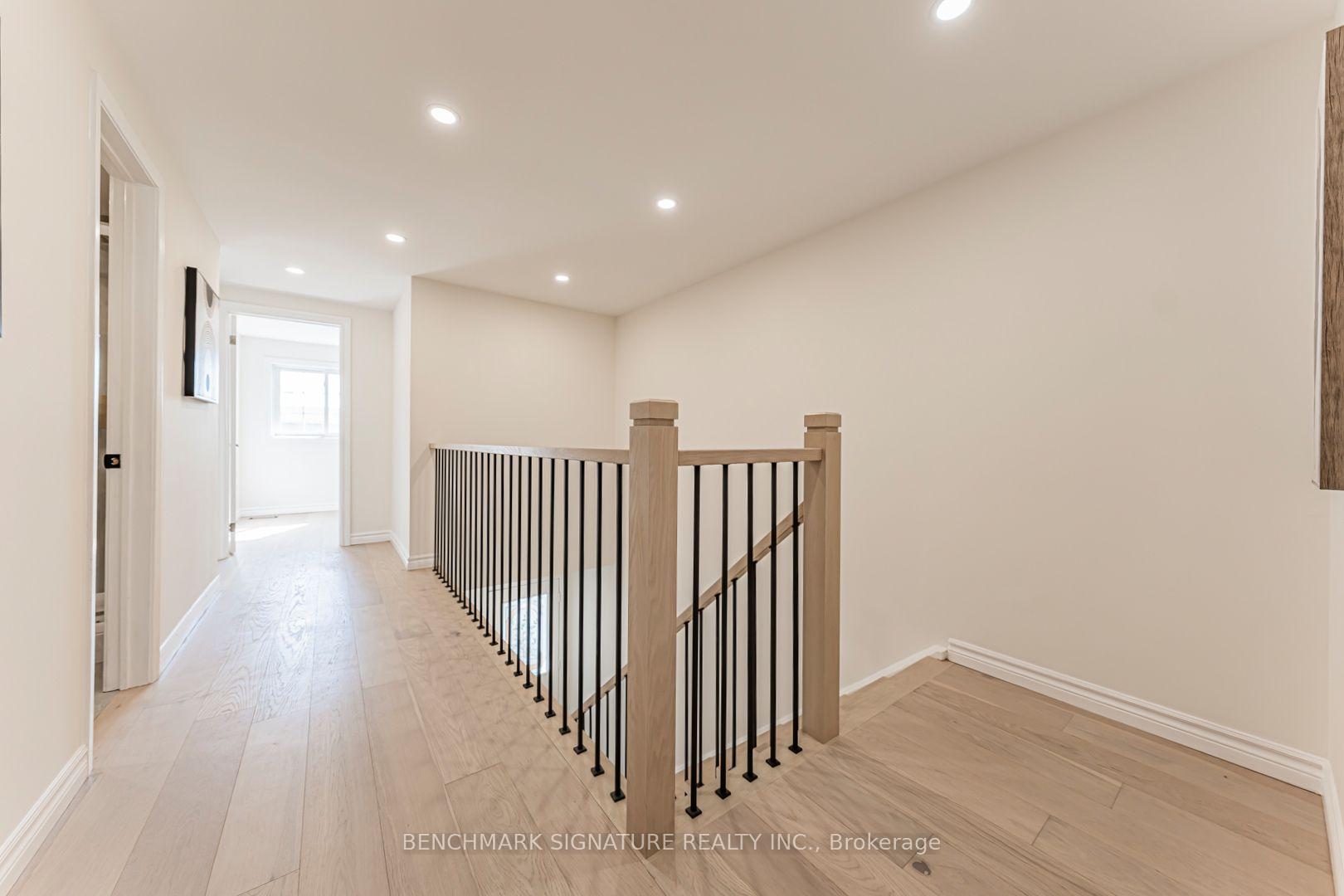 Photo 14 of 102 Harness Circle, Markham, Milliken Mills East — HOMEH