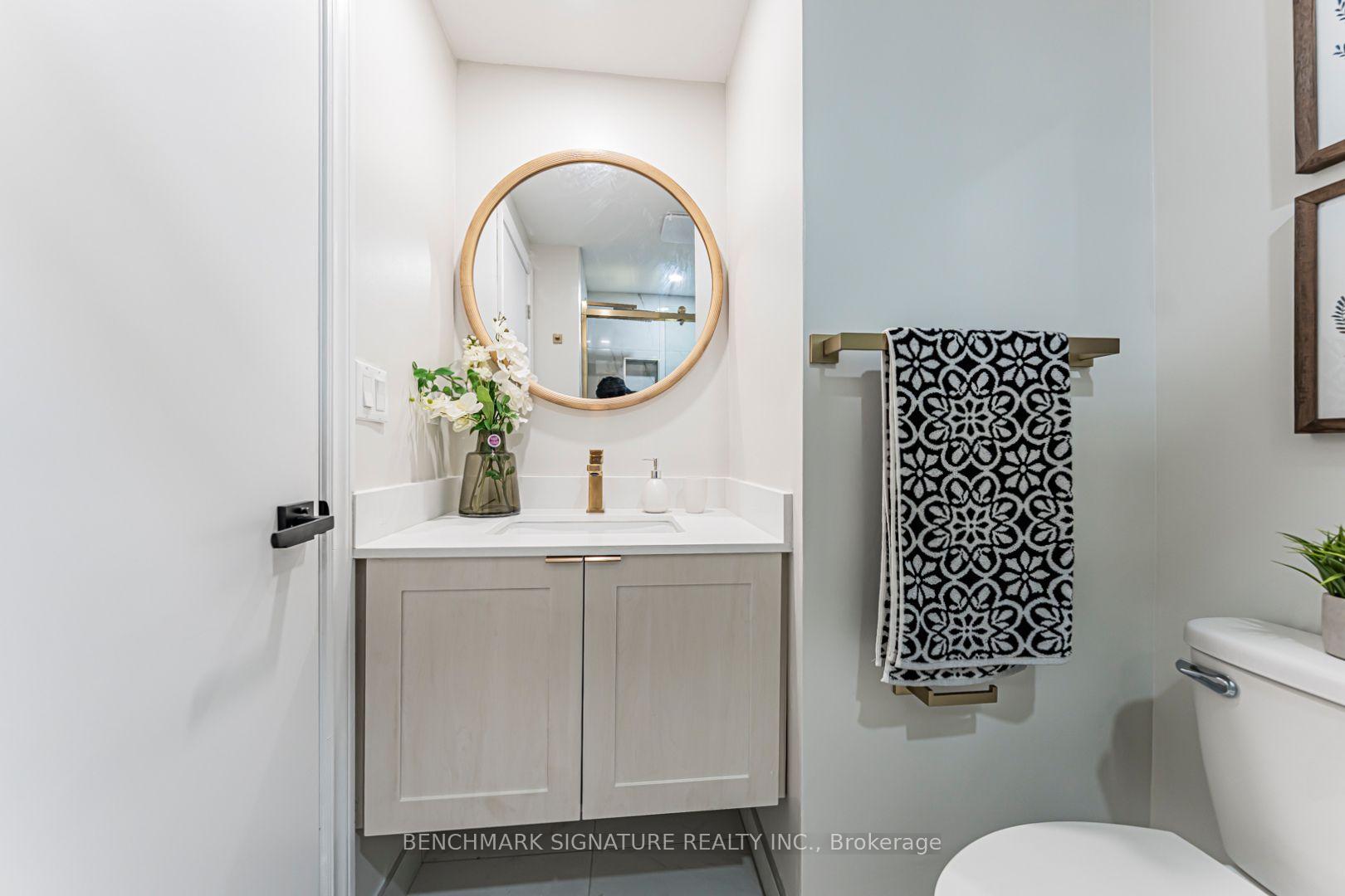 Photo 19 of 102 Harness Circle, Markham, Milliken Mills East — HOMEH
