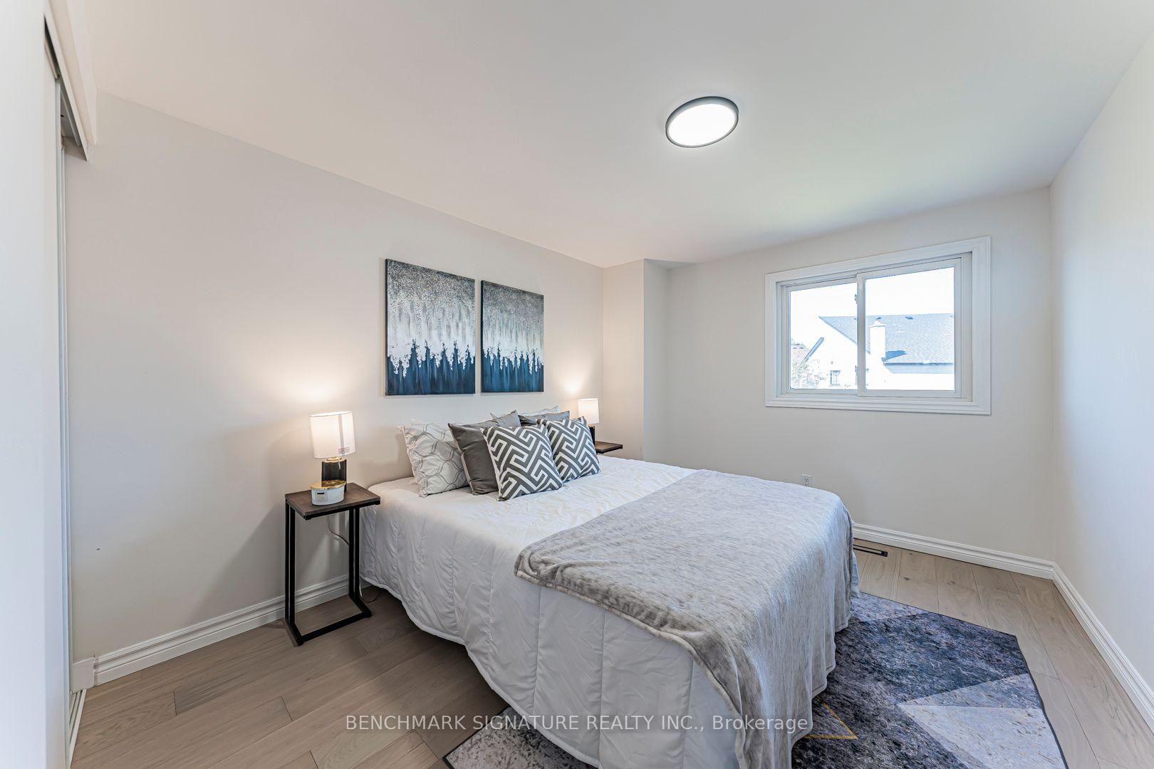 Photo 20 of 102 Harness Circle, Markham, Milliken Mills East — HOMEH