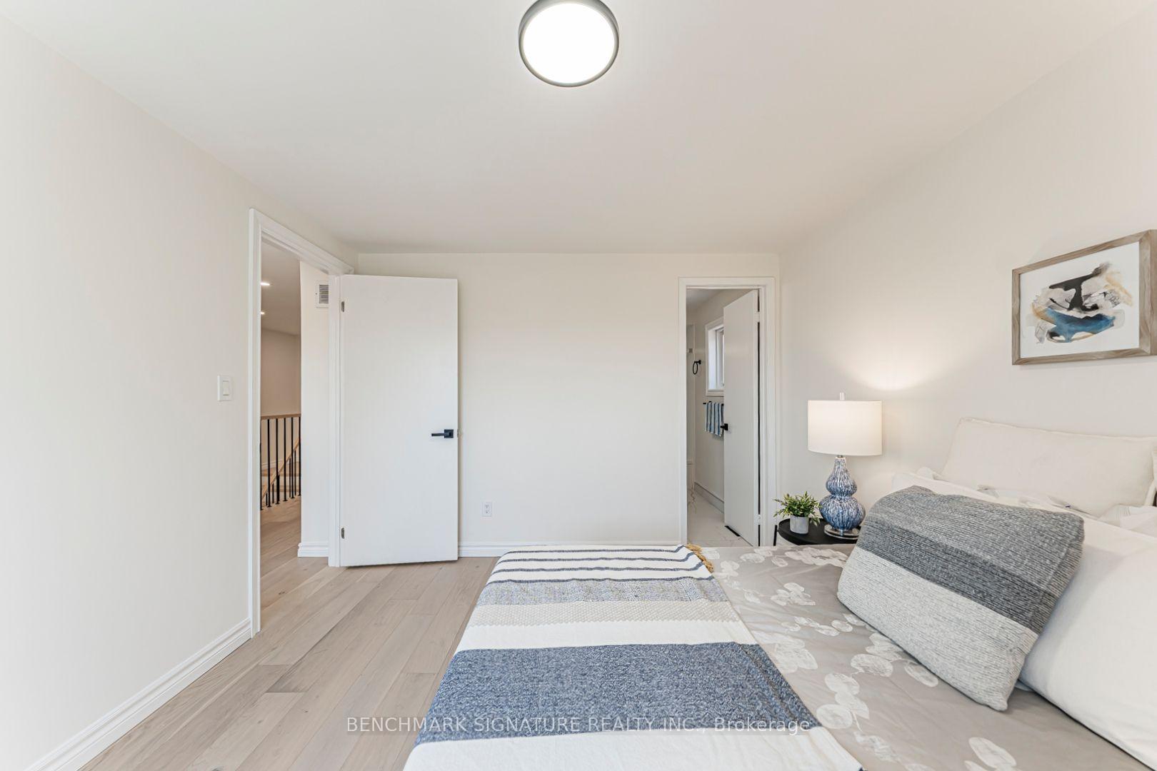 Photo 23 of 102 Harness Circle, Markham, Milliken Mills East — HOMEH