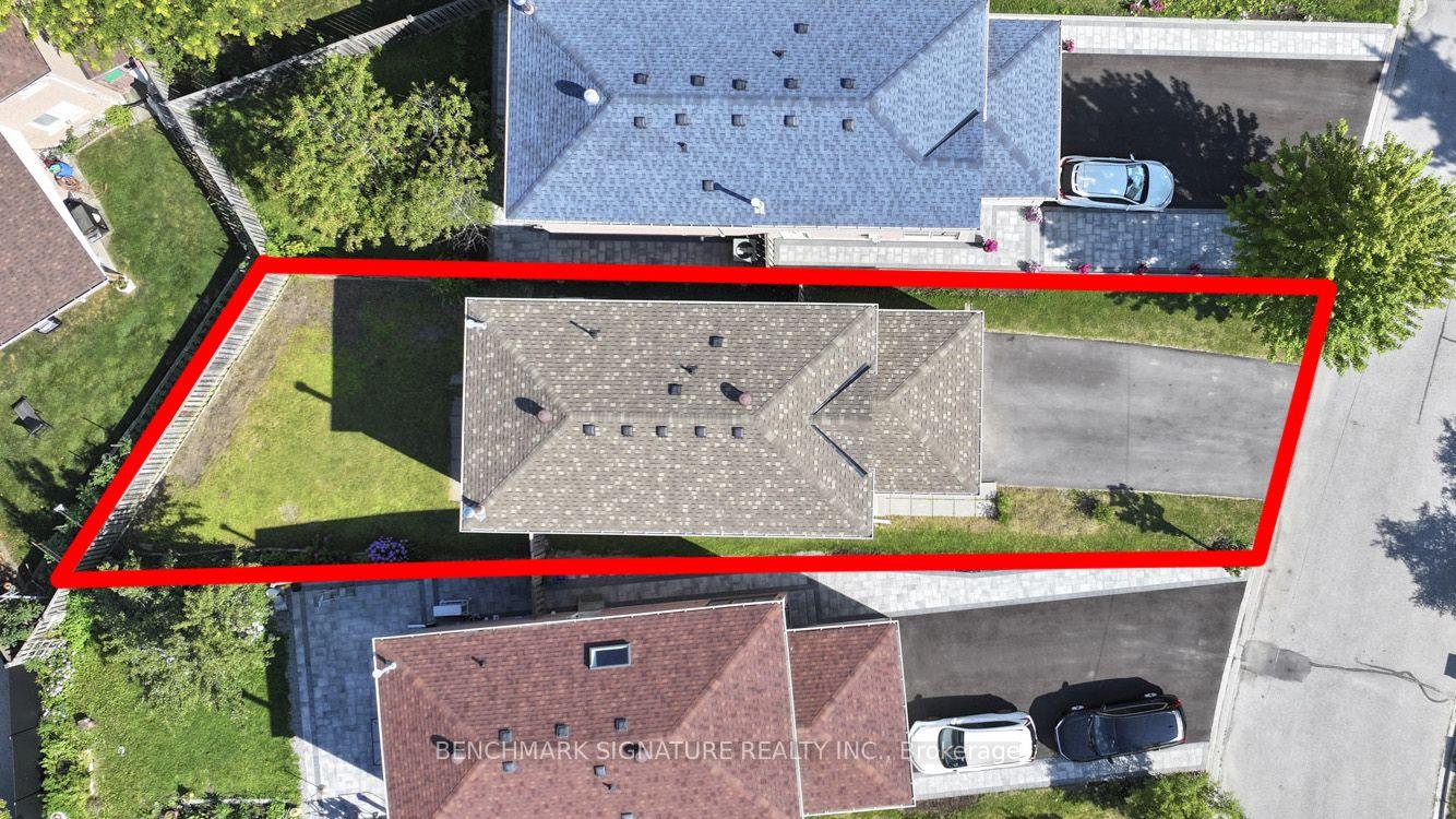 Photo 37 of 102 Harness Circle, Markham, Milliken Mills East — HOMEH
