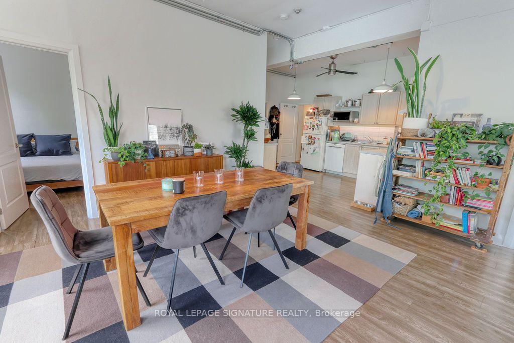 Photo 8 of Unit Unit B, 44 Stafford Street, Toronto, Niagara — HOMEH